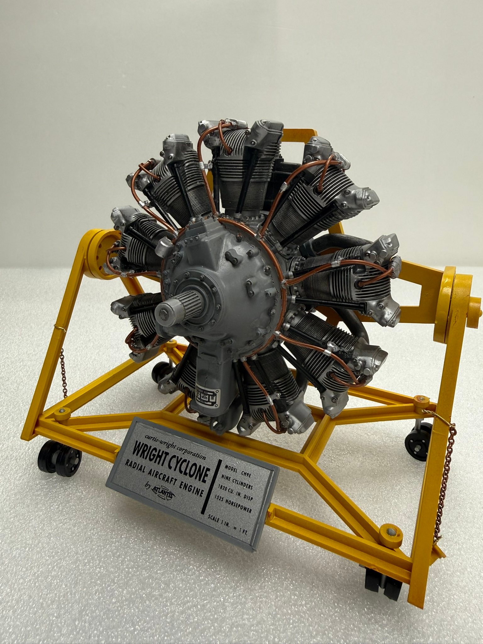 1/12 (Atlantis) WRIGHT SİKLON RADYAL UÇAK MOTORU TAKIMI