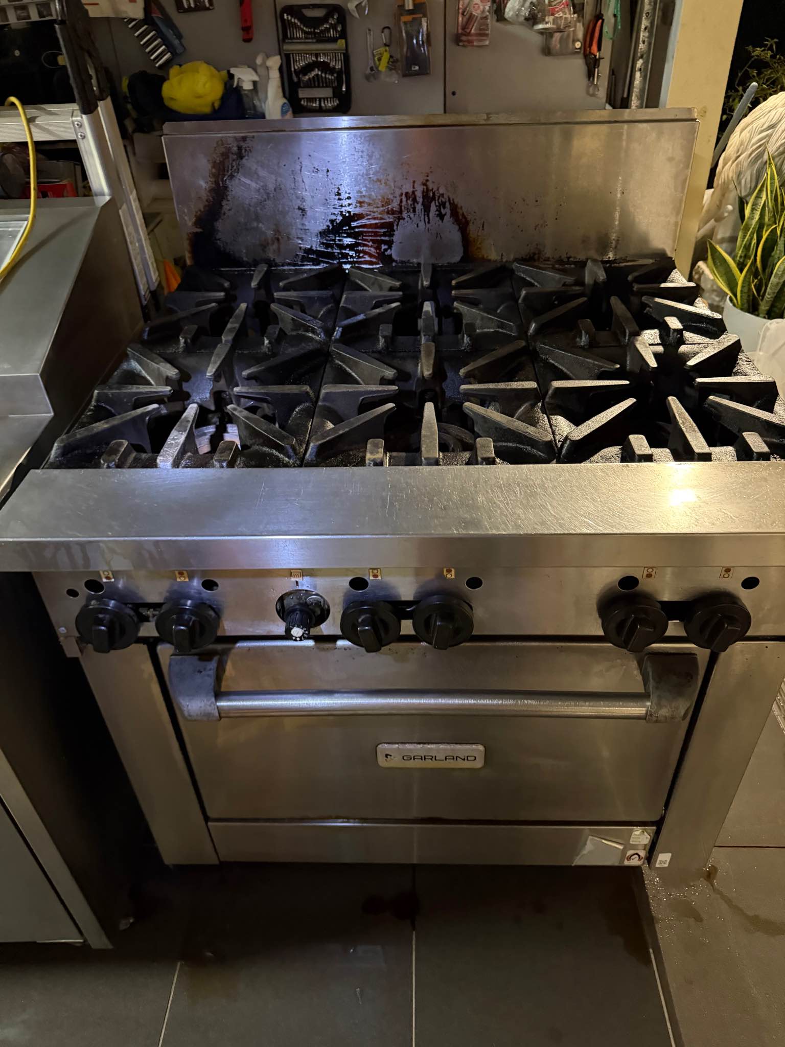 Garland cooktop oven - Ranges & Ovens - Cairns, Queensland, Australia
