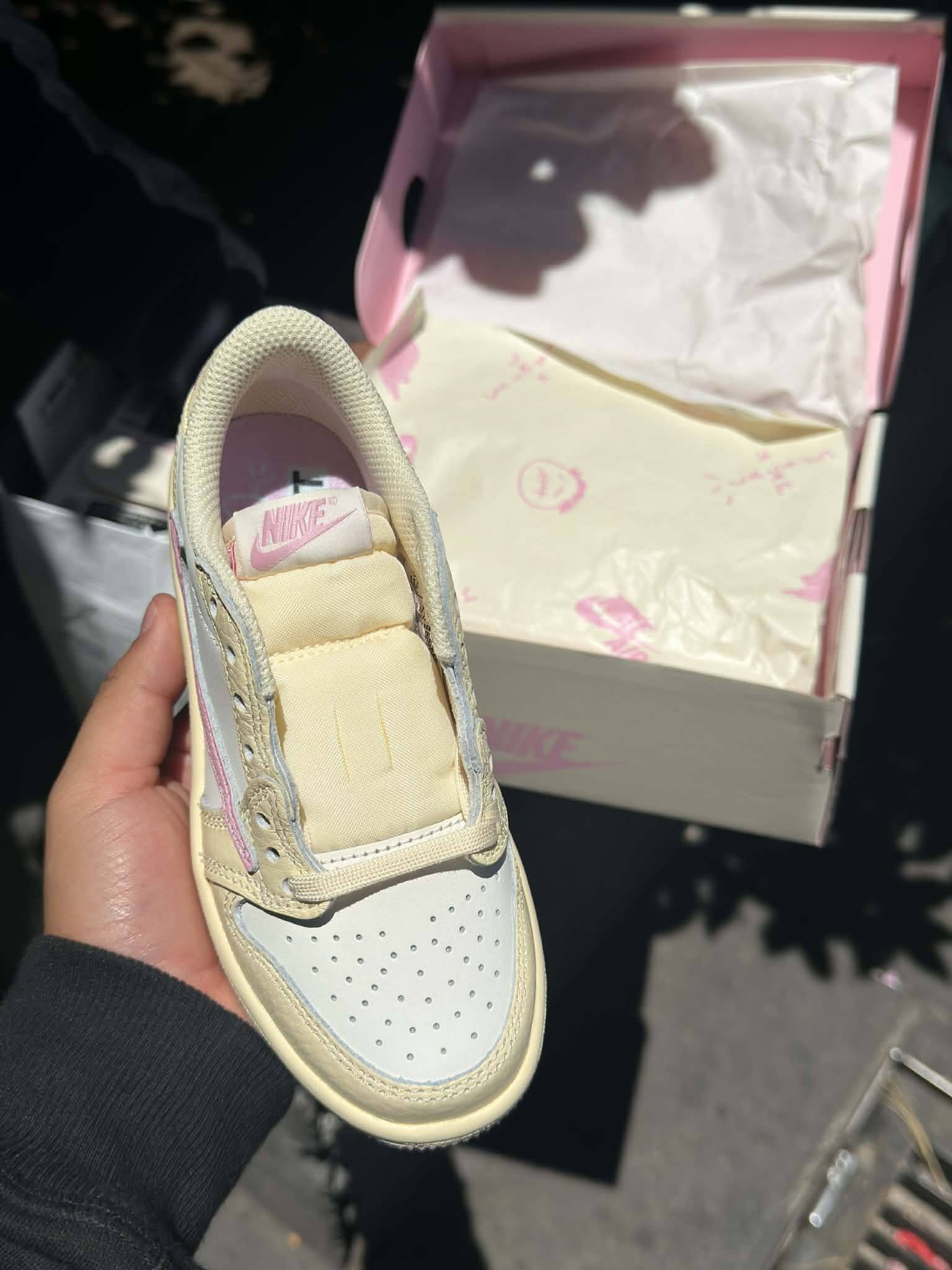 Air Jordan 1 Low x Travis Scott shoes for sale