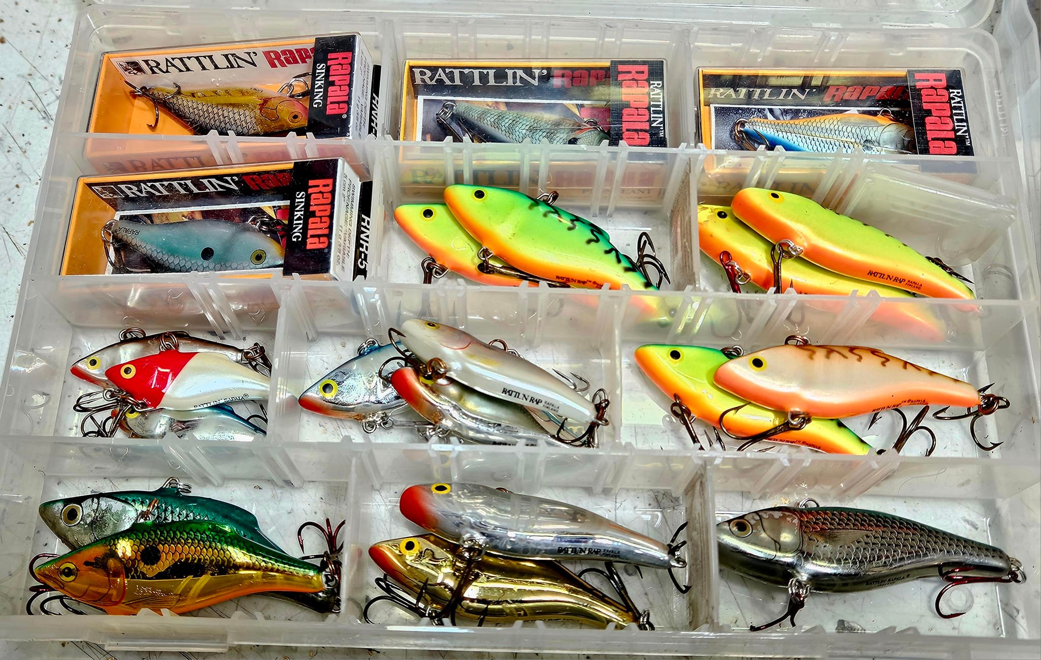 basszilla fishing lure Z-Man QuadZilla™ 4-Arm Spinnerbait This versatile big bass lure produces a fluttering action with its legs while in motion Successful Bass Catch with Superse