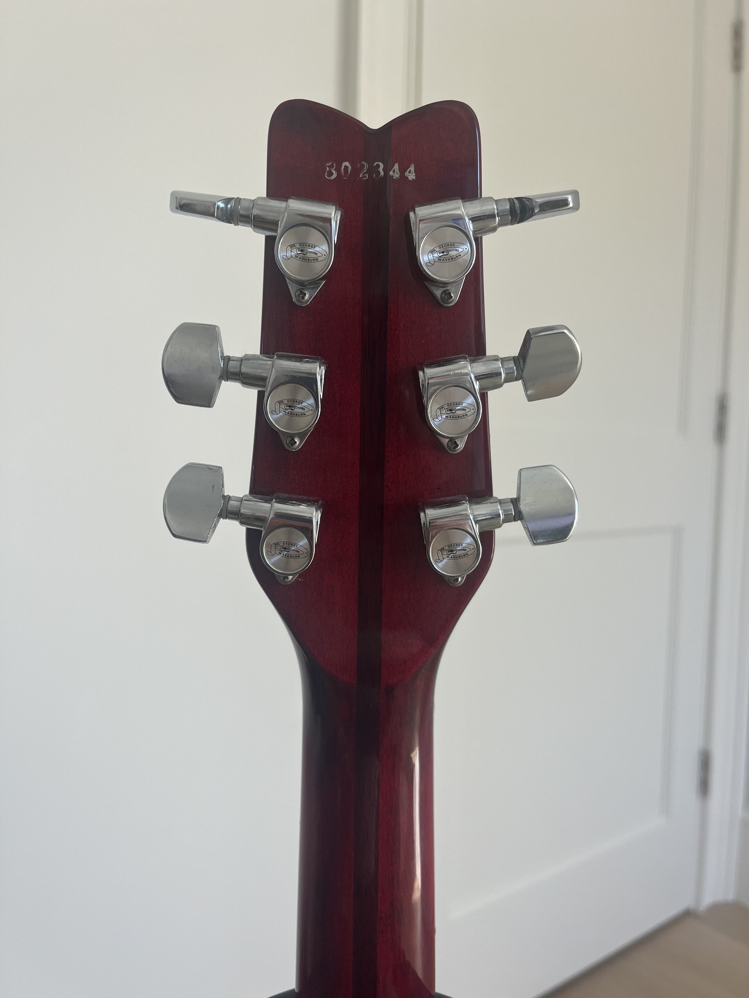 Identify 80's era guitar with Seymour Duncan pickups?