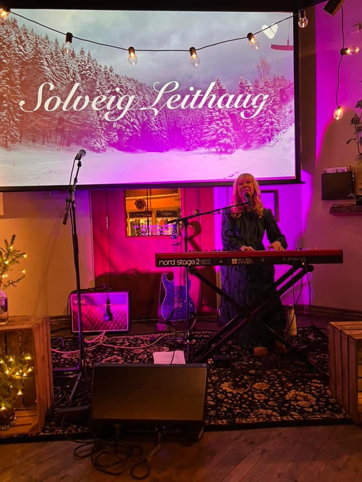 Solveig - «Lys i et vindu» | Facebook