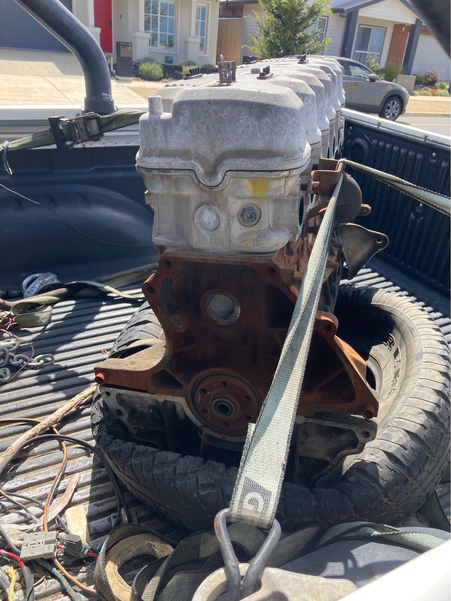 AU Falcon Intech 4.0L 6cyl - Car Engines & Engine Parts - Mount Duneed ...