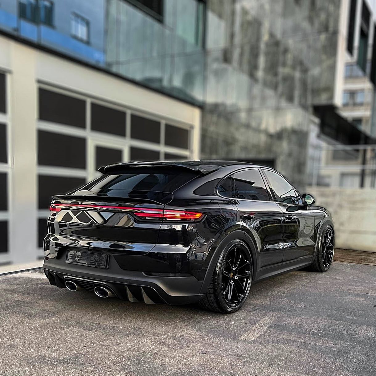 The19Tommy85 - #new #porschecayenneturbogt #zürich...
