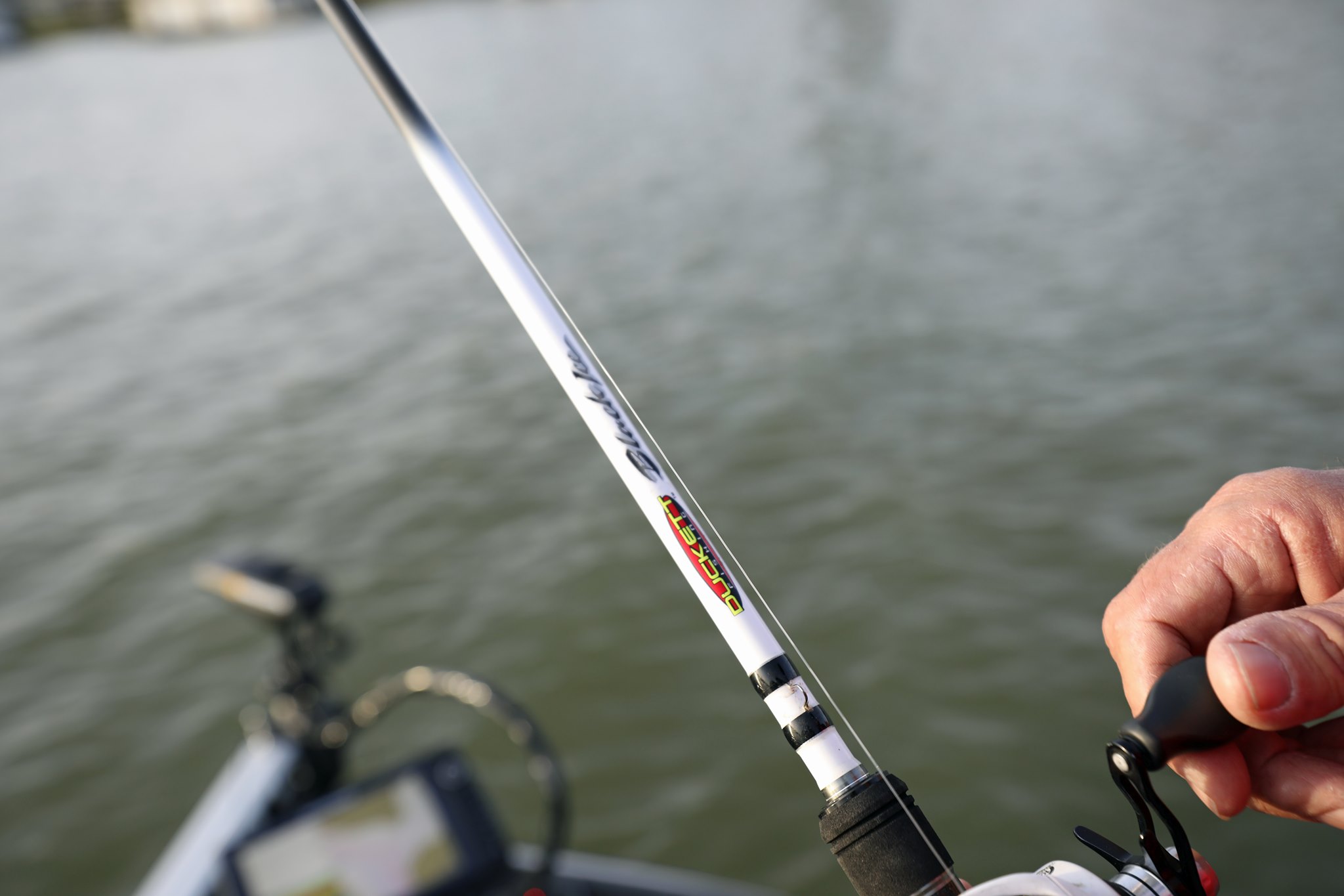 13 fishing concept txz reel 7.3:1 Gear Ratio Left Hand Saltwater Inshore Baitcasting Fishing Reel, Green : Sports & Outdoors Options:6 Pack corrosion Cast Iron Carbon Brand_Deps Coleman Fish Pen –