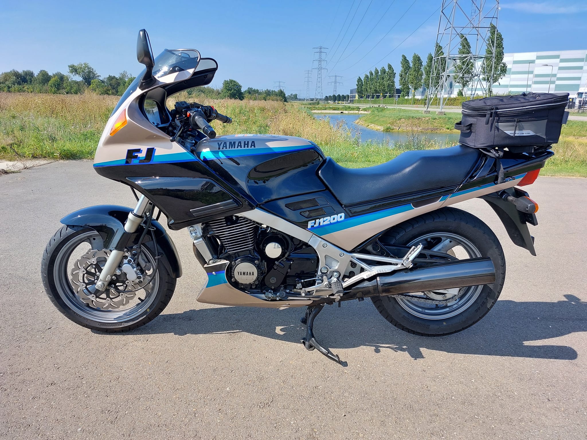 As good as new Yamaha FJ1200, 23,000 km. Collector