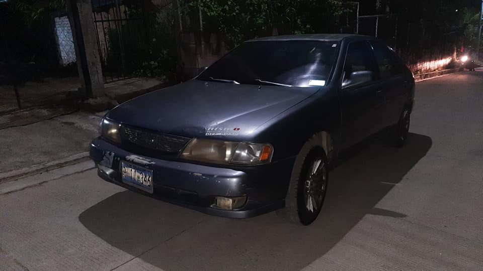 Nissan sentra 98