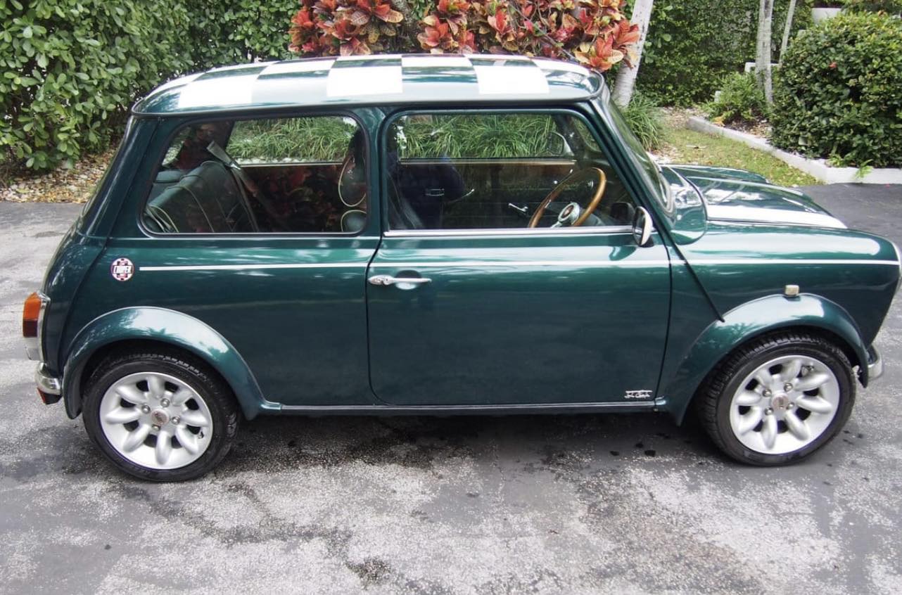 Finding production date and specs for 1998 Rover Mini