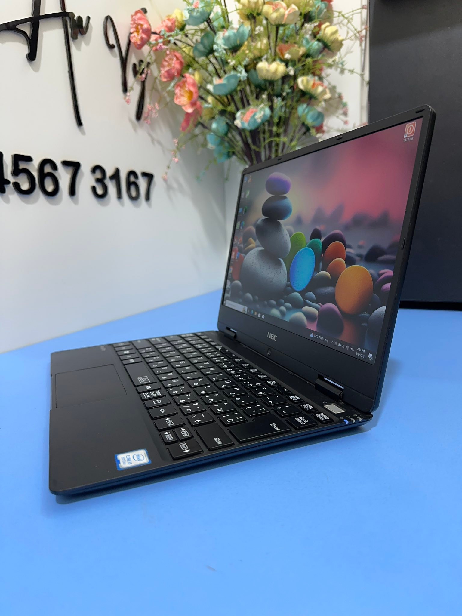 NEC VH5 i5-8th 8GB 256GB 12.5in