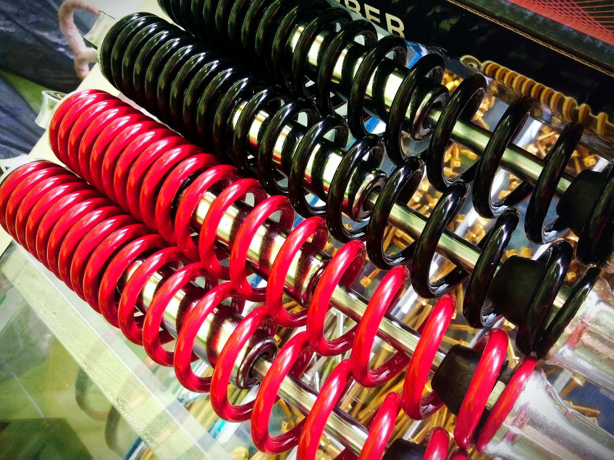 โช้คเดิมเวฟ ดำ-แดง... - โกดังรถซิ่งเพชรบุรี Mark Racing Shop | Facebook