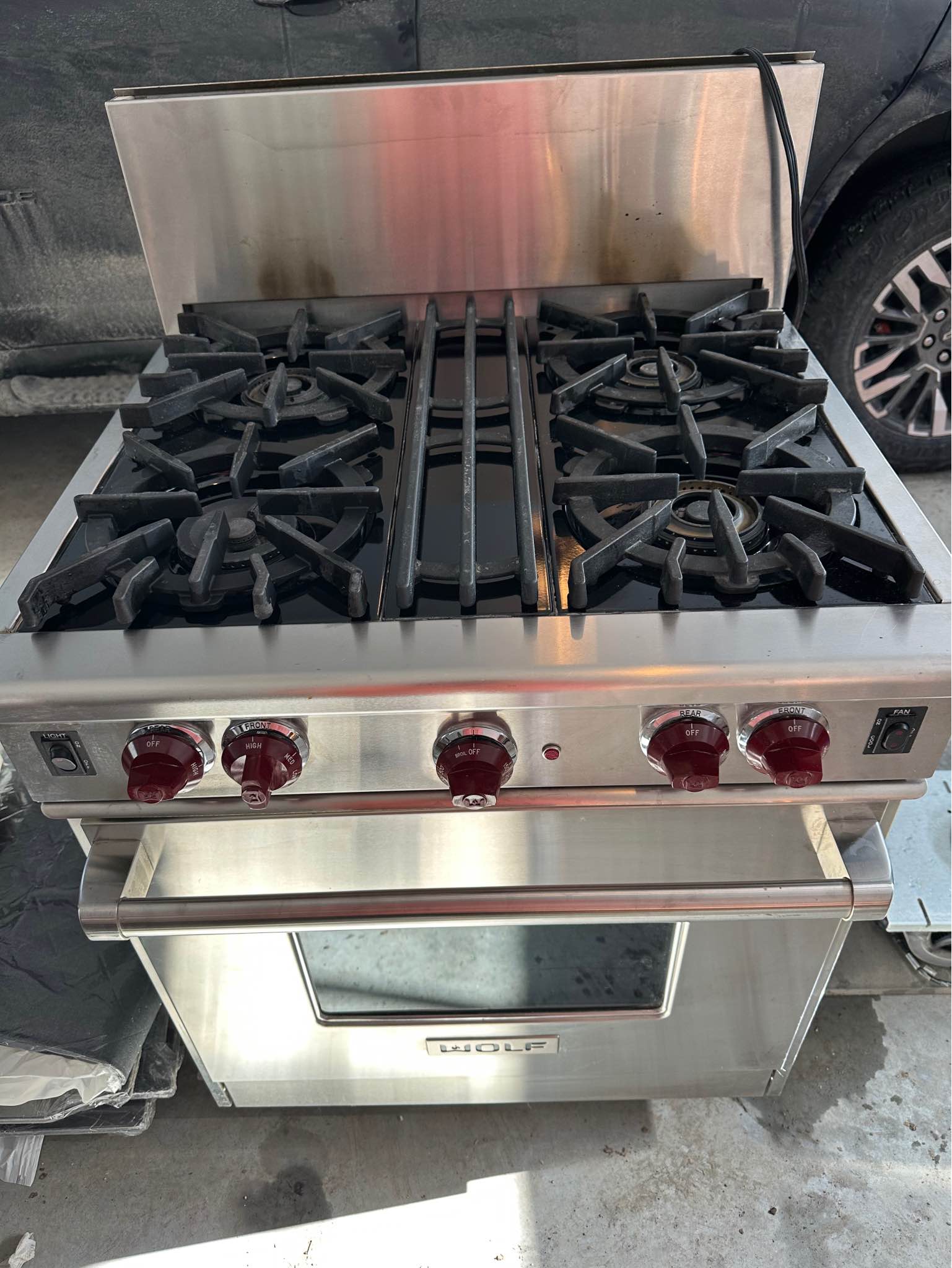 30” Wolf Gas Range R304-LP (Propane) - Ranges & Ovens - West Dover ...