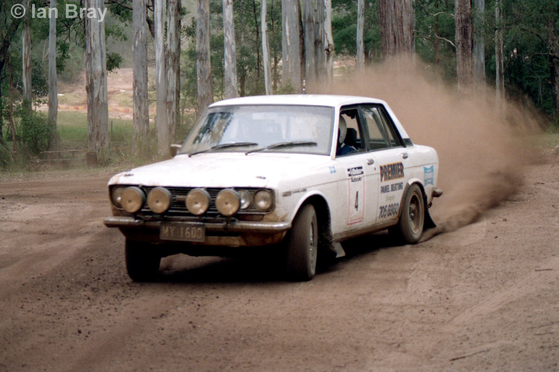 Historic Rally Association | Keith Byrn / Amaroo Park Dulux Auto Colour ...