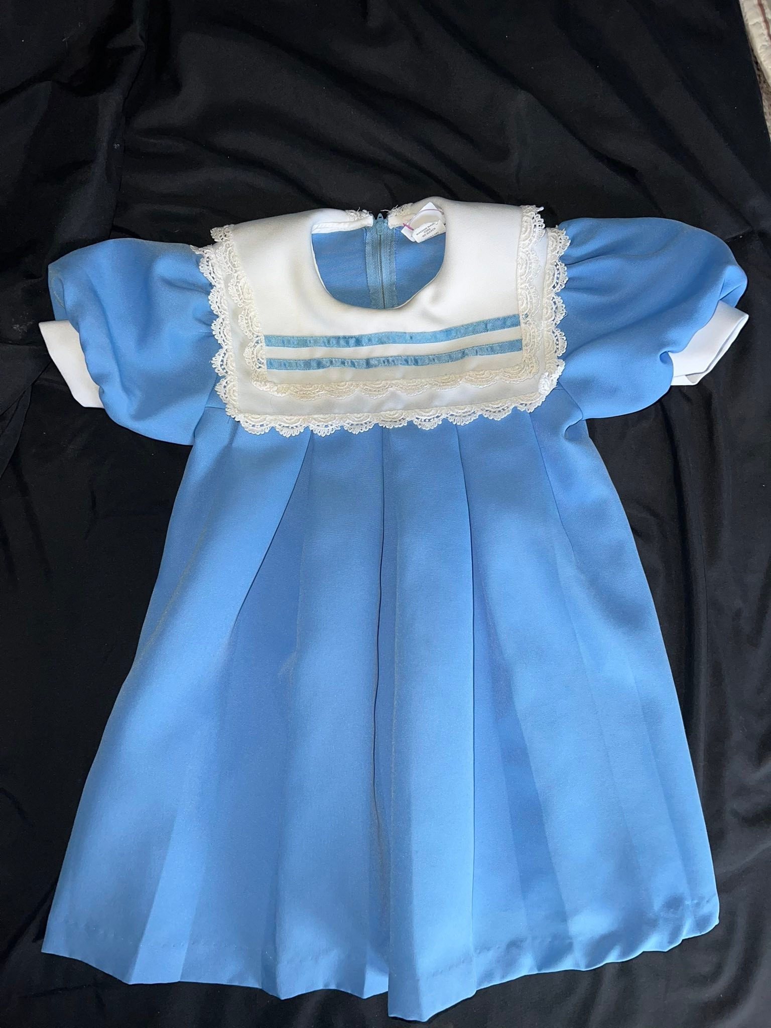 Just listed a TON of good Vintage for your kids!