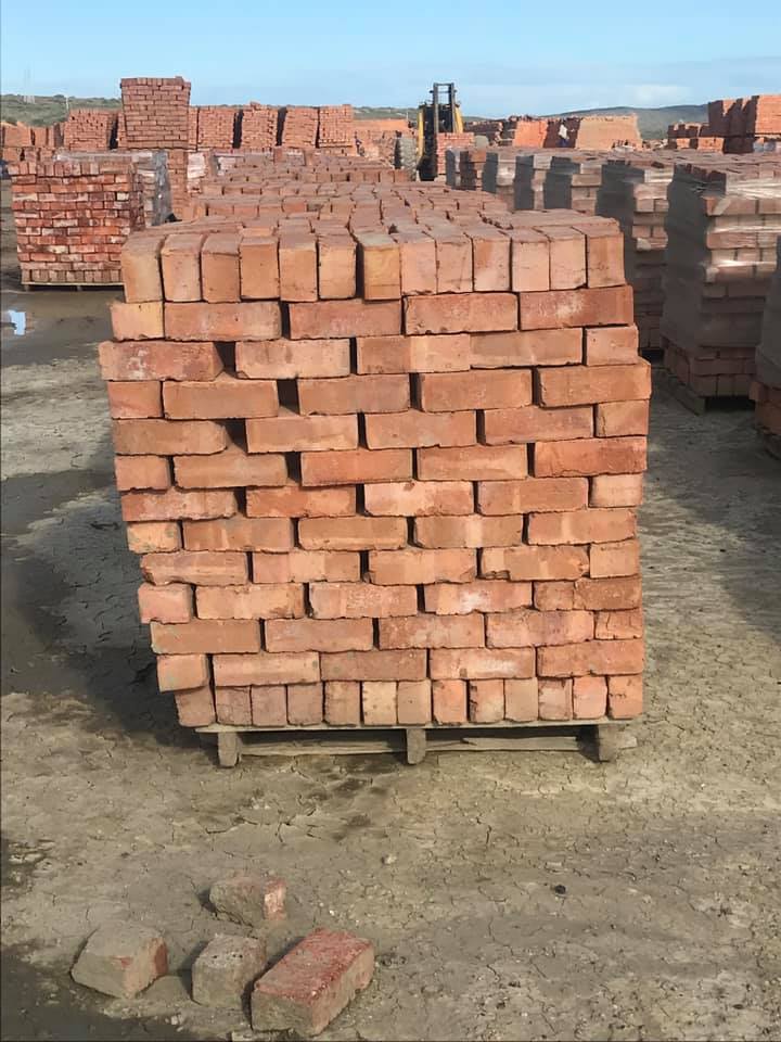Addo Bricks
