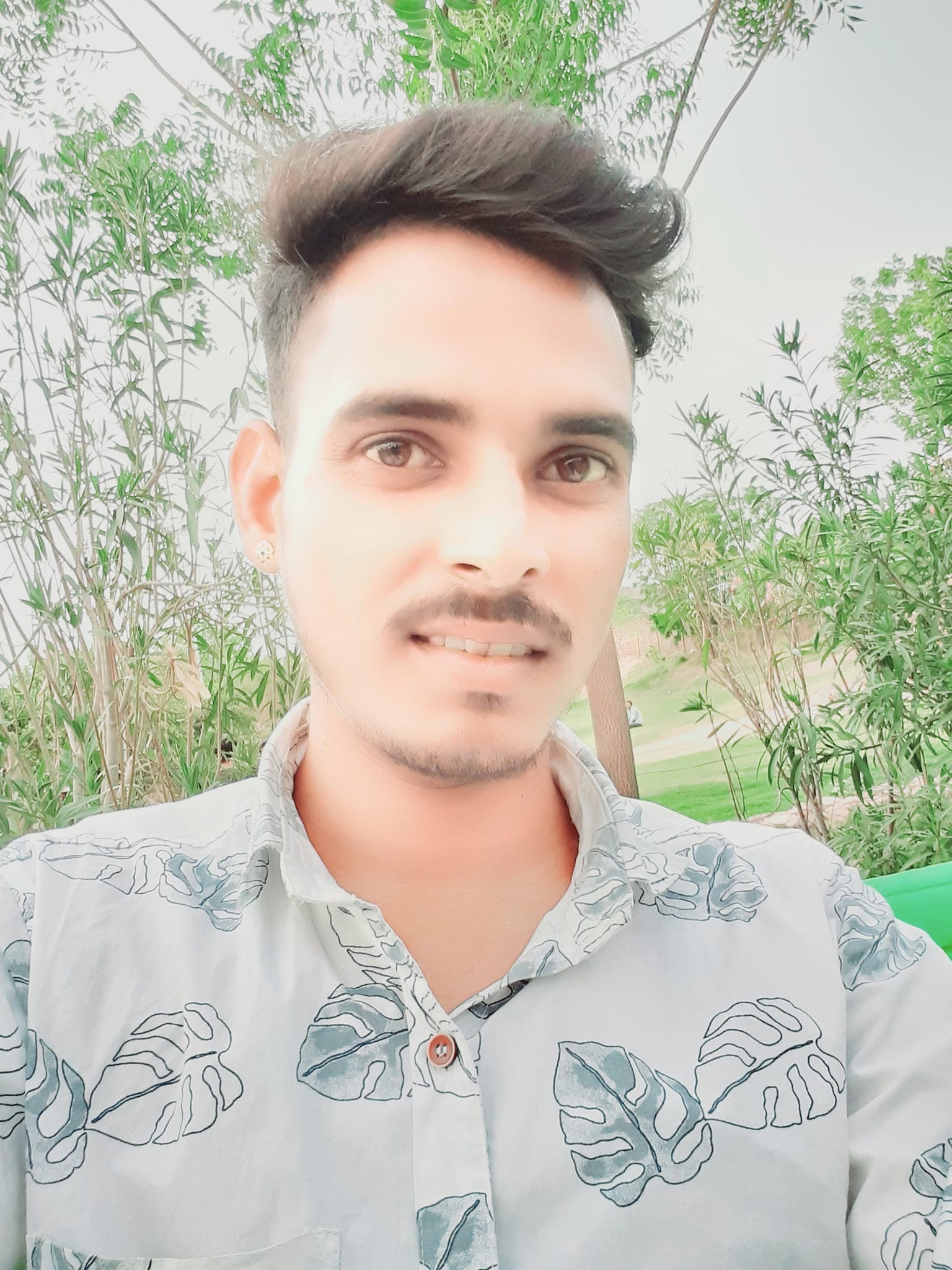 Mister Raju Garwa