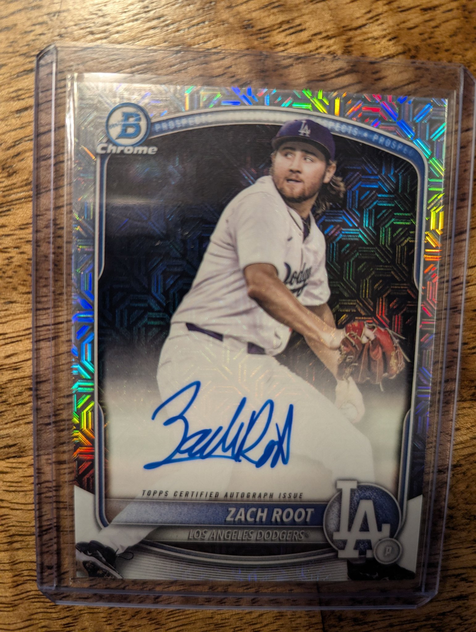 What is the value of a Zac Veen auto baseball card numbered 4/5?