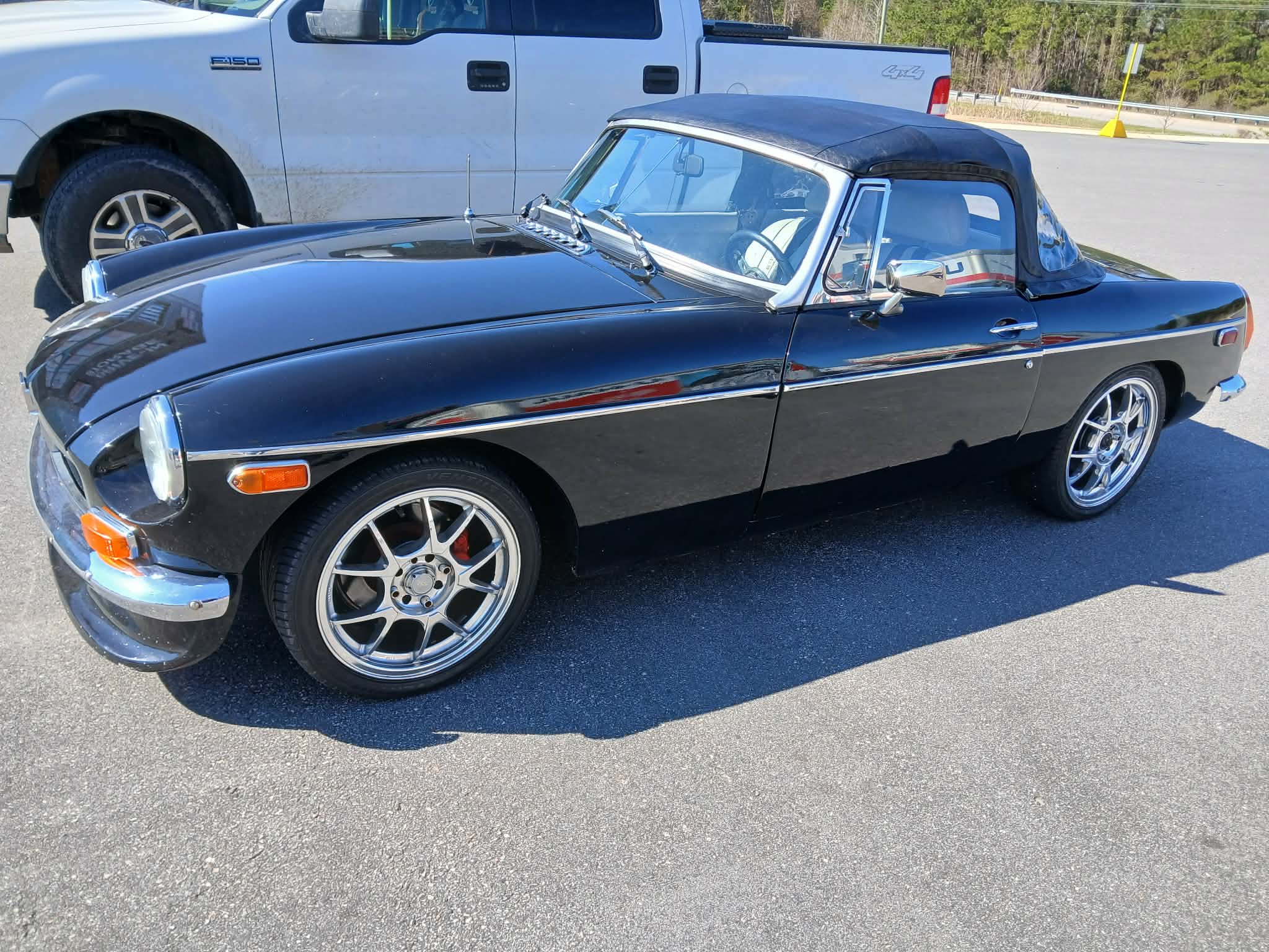 1976 MGB 