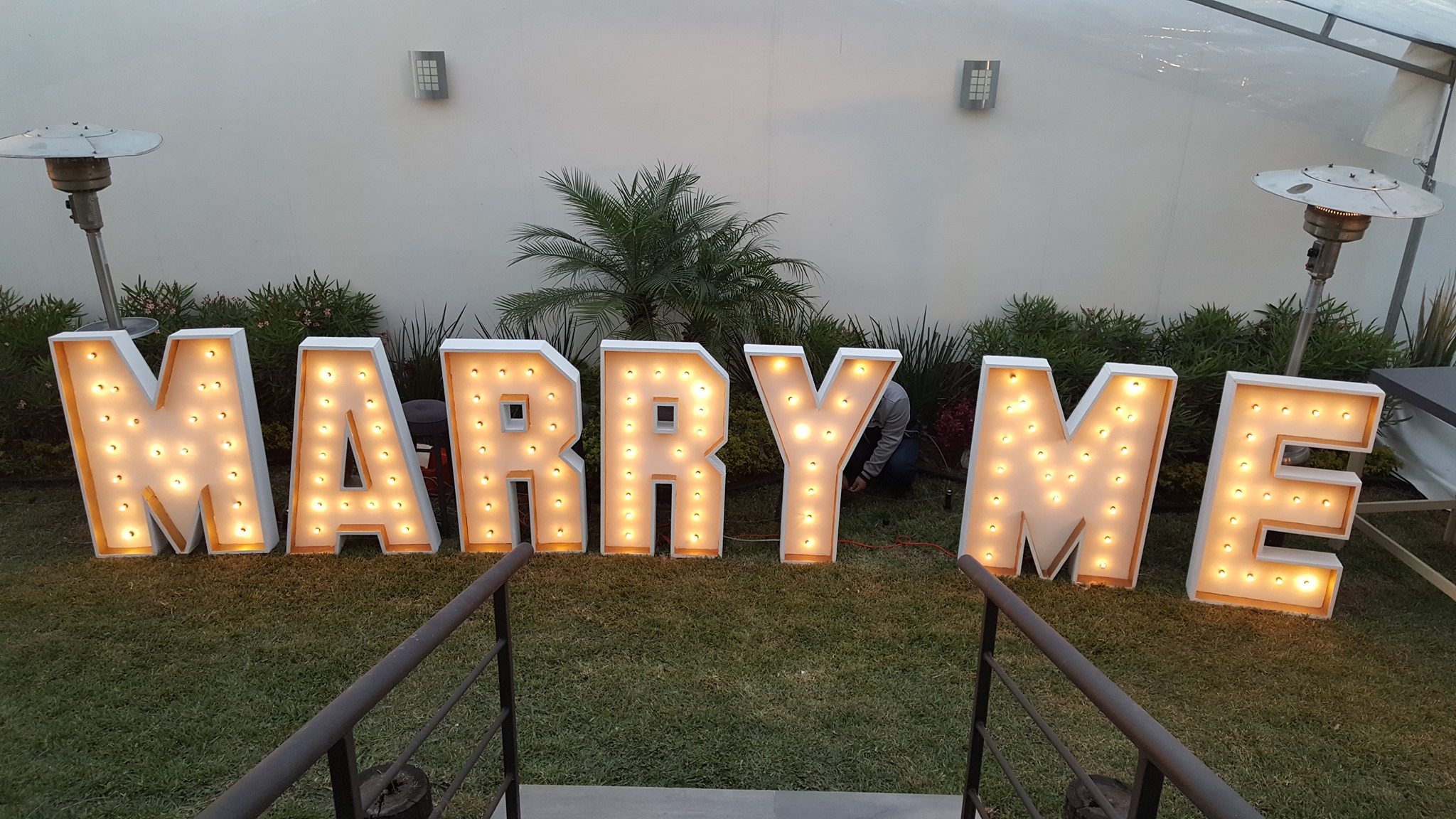 Letras y Mas : Renta de Letras Gigantes y Mobiliario Monterrey | Monterrey