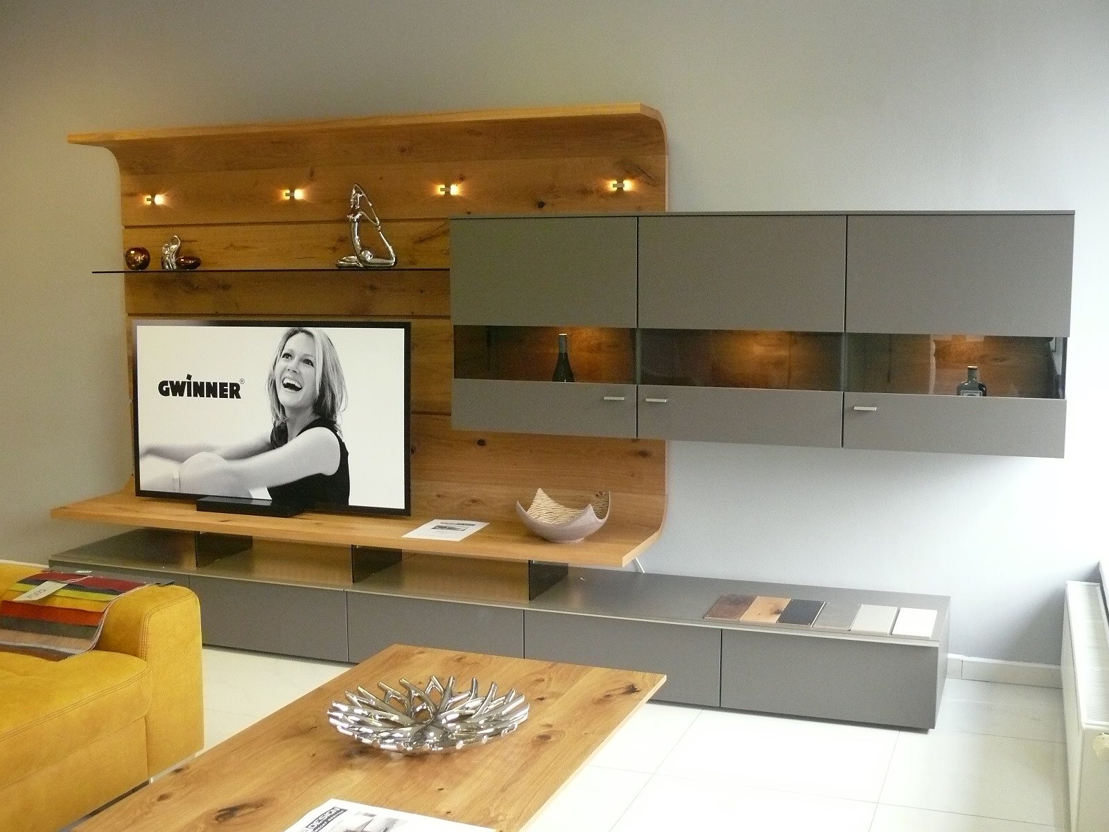 PERA Design - LIKVIDACE PRODEJNY Kosmova 6, Brno-Královo Pole Slevy na ...