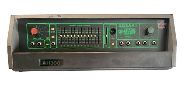 Trace Elliot AH-300 series 6 amp review and condition