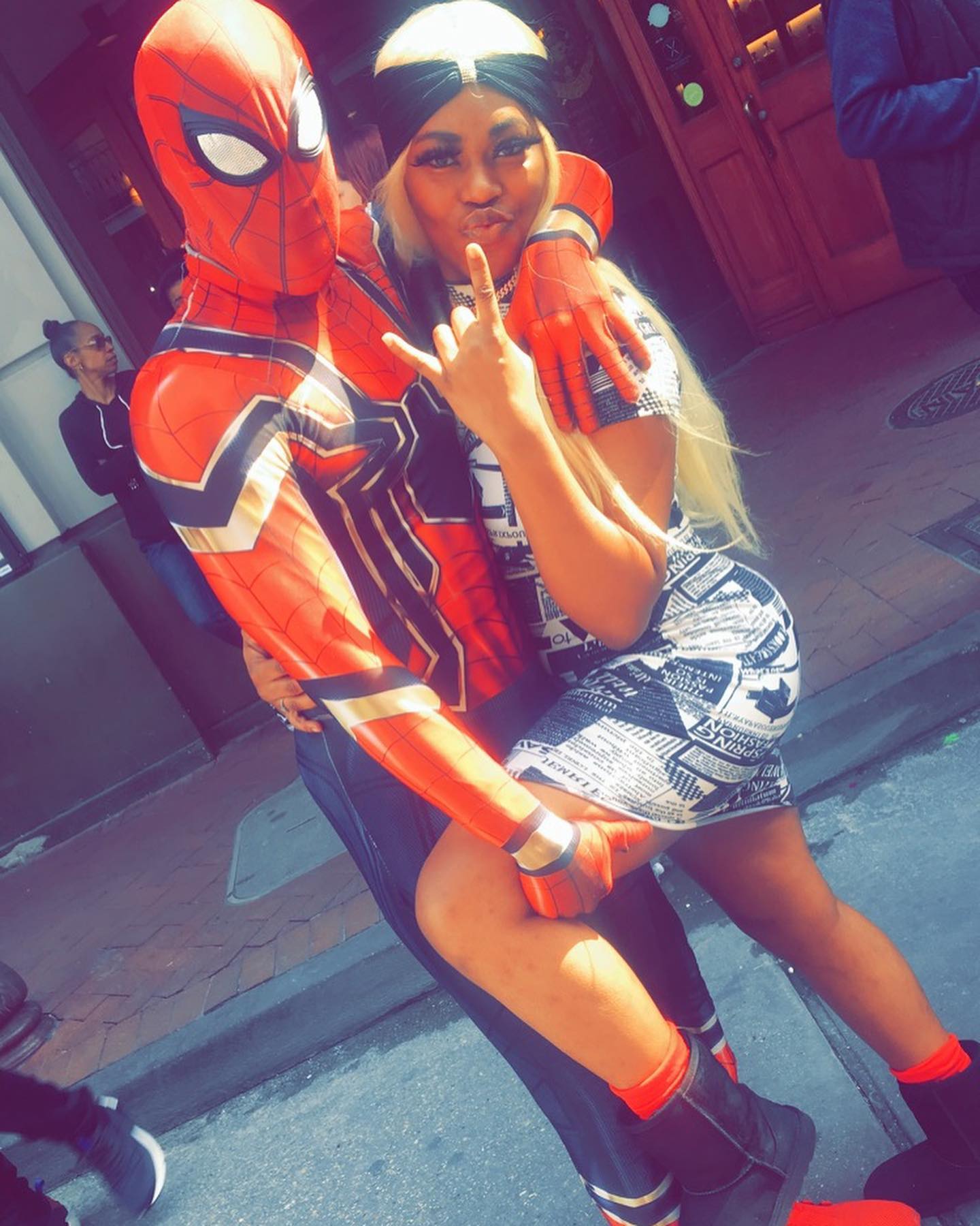 Kween Diamond - I had to get a pic with my family 🥴🥰😂