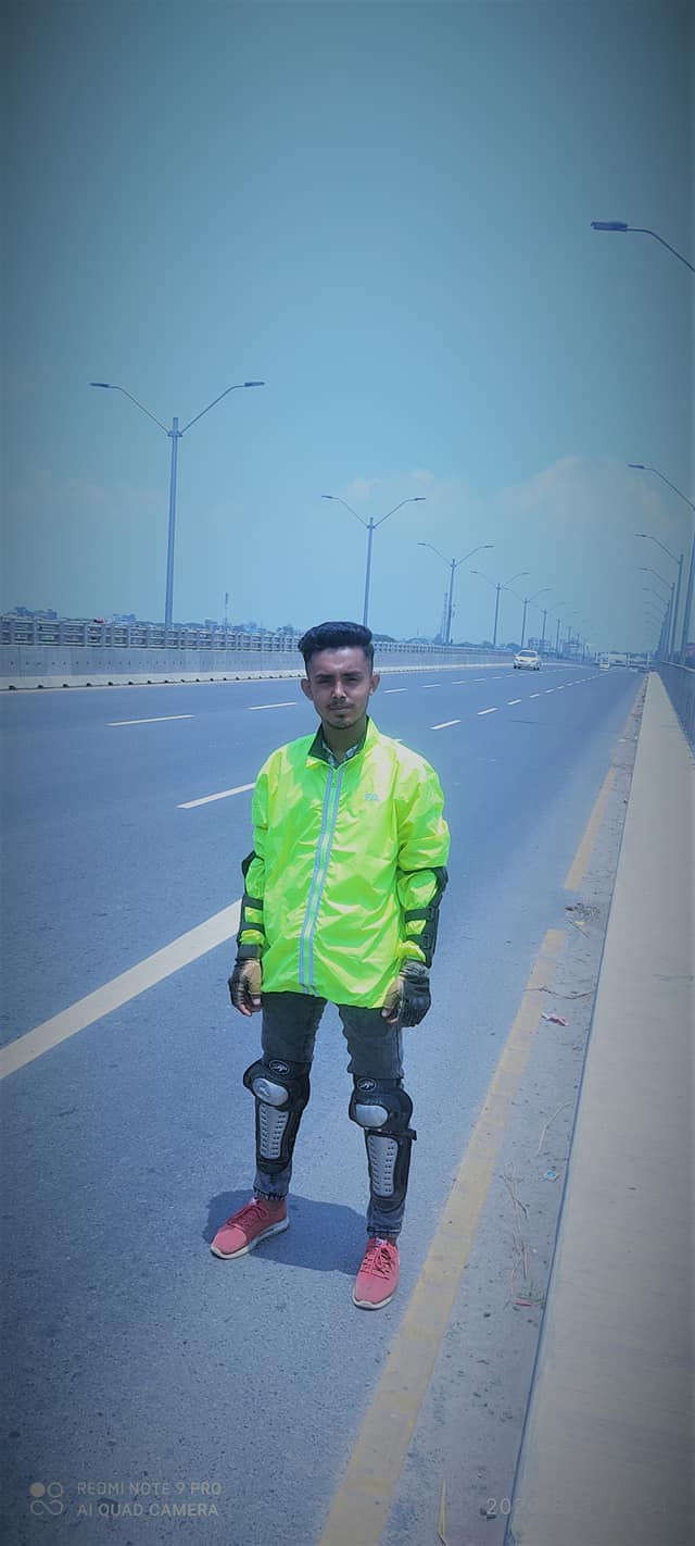 Mojammal H. Riaz