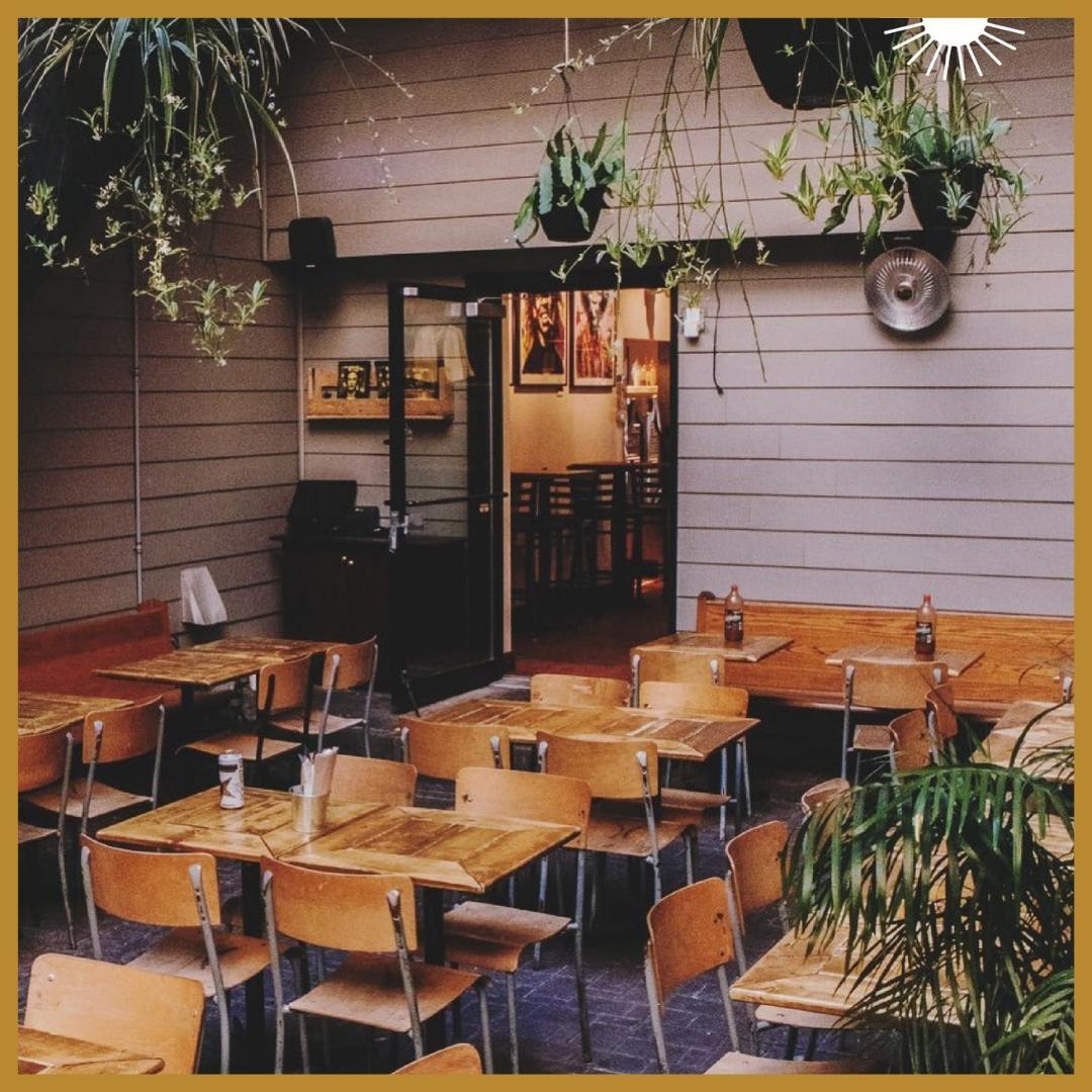 Maison Rondeau - Il fait beau et il fait chaud! Un belle terrasse à ...