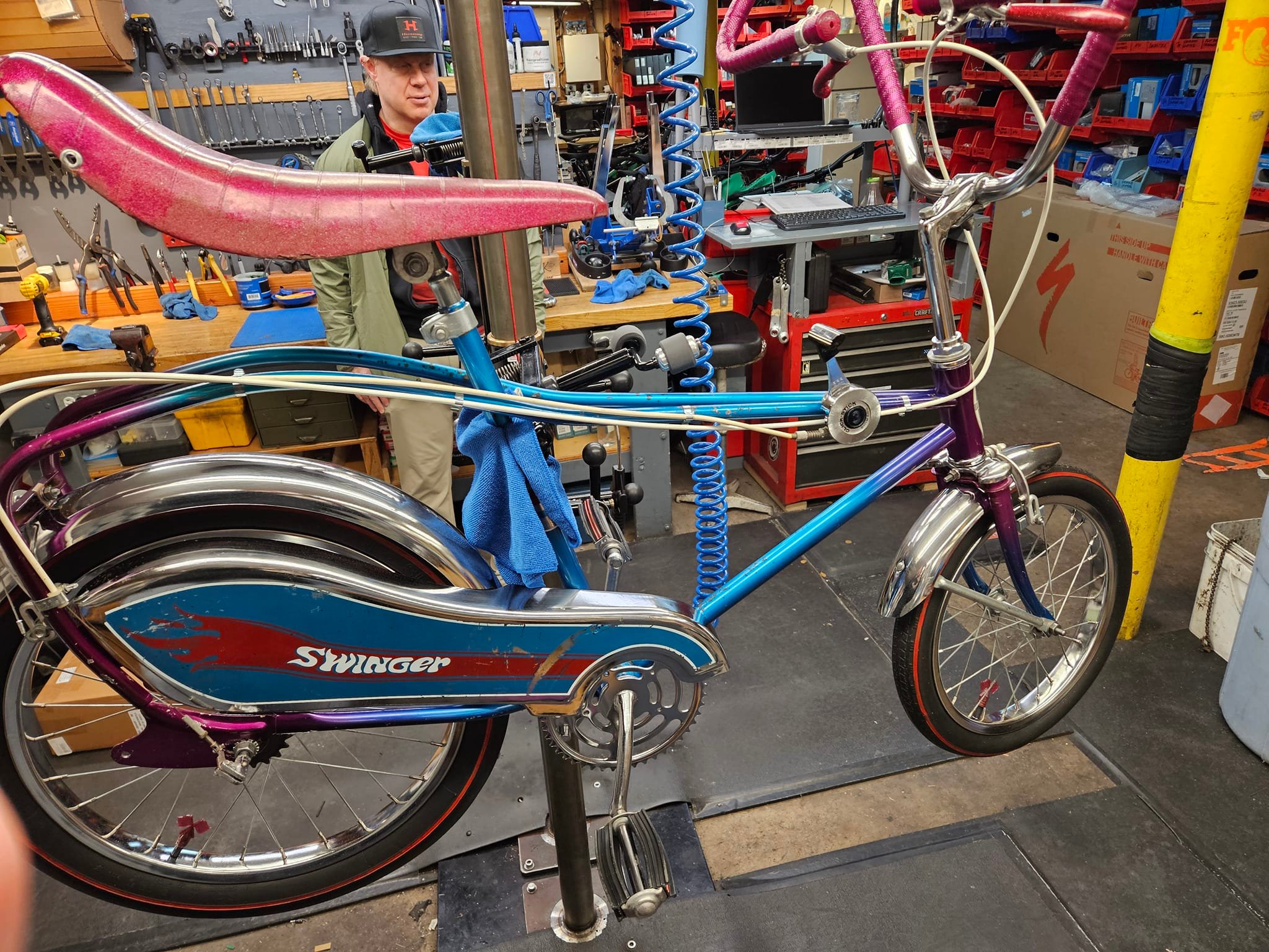 schwinn swinger bicycle 1970s Sting-Ray Looking for help to ID