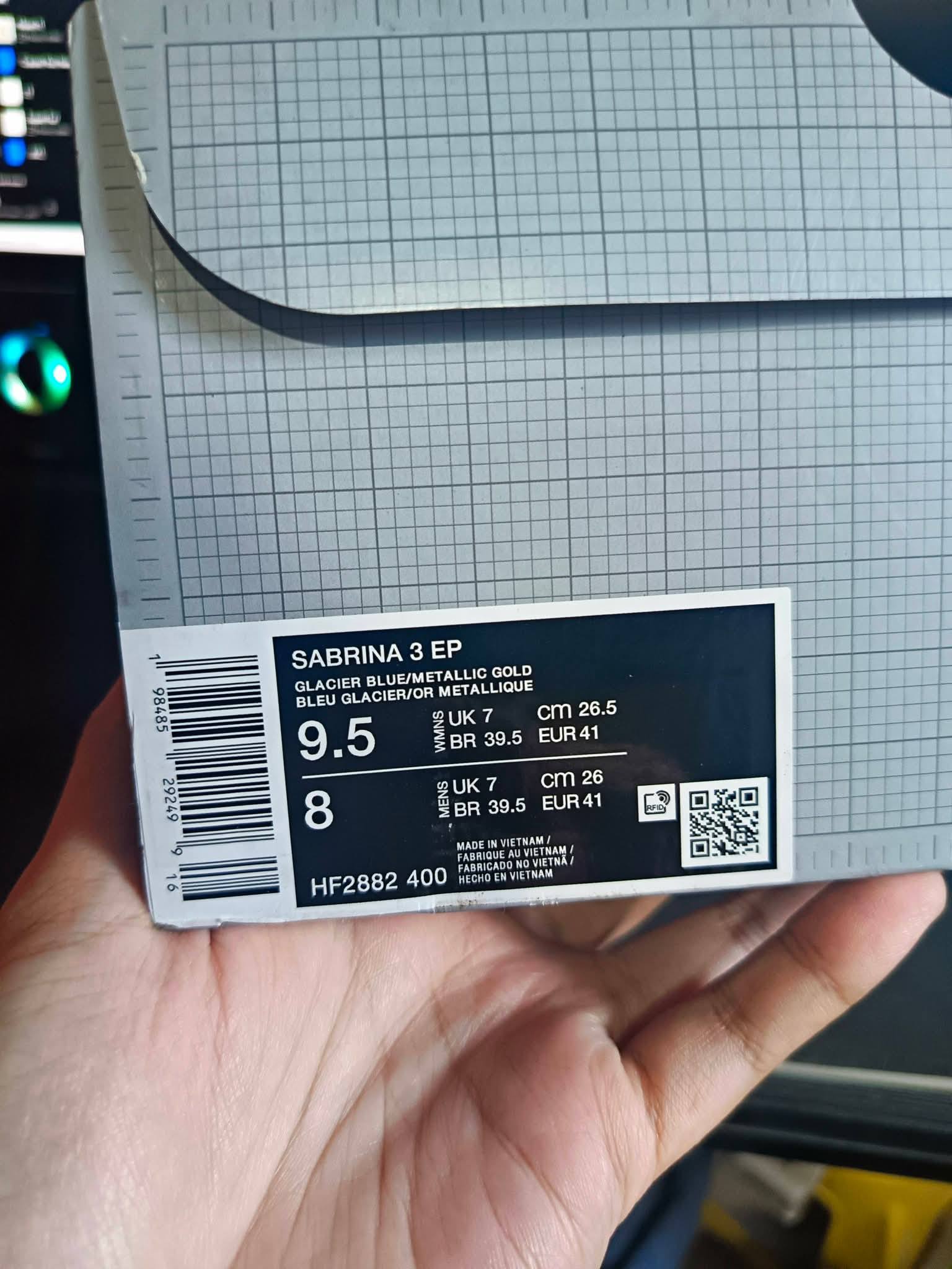 NIKE SABRINA 3 