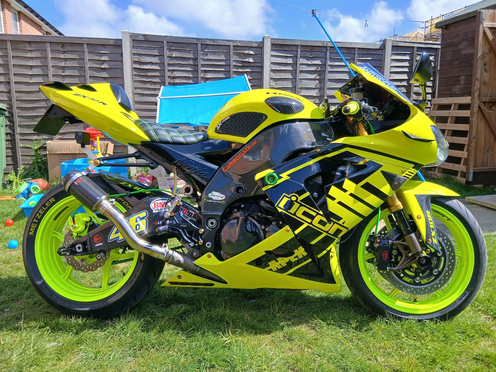 2004 ZX10R revival with new upgrades