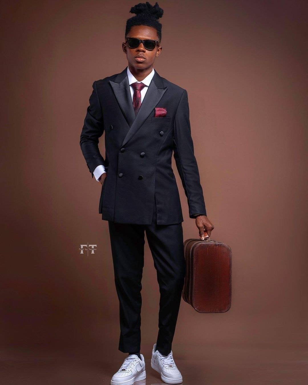 Yen.com.gh - The best rapper in Ghana serving us with the...