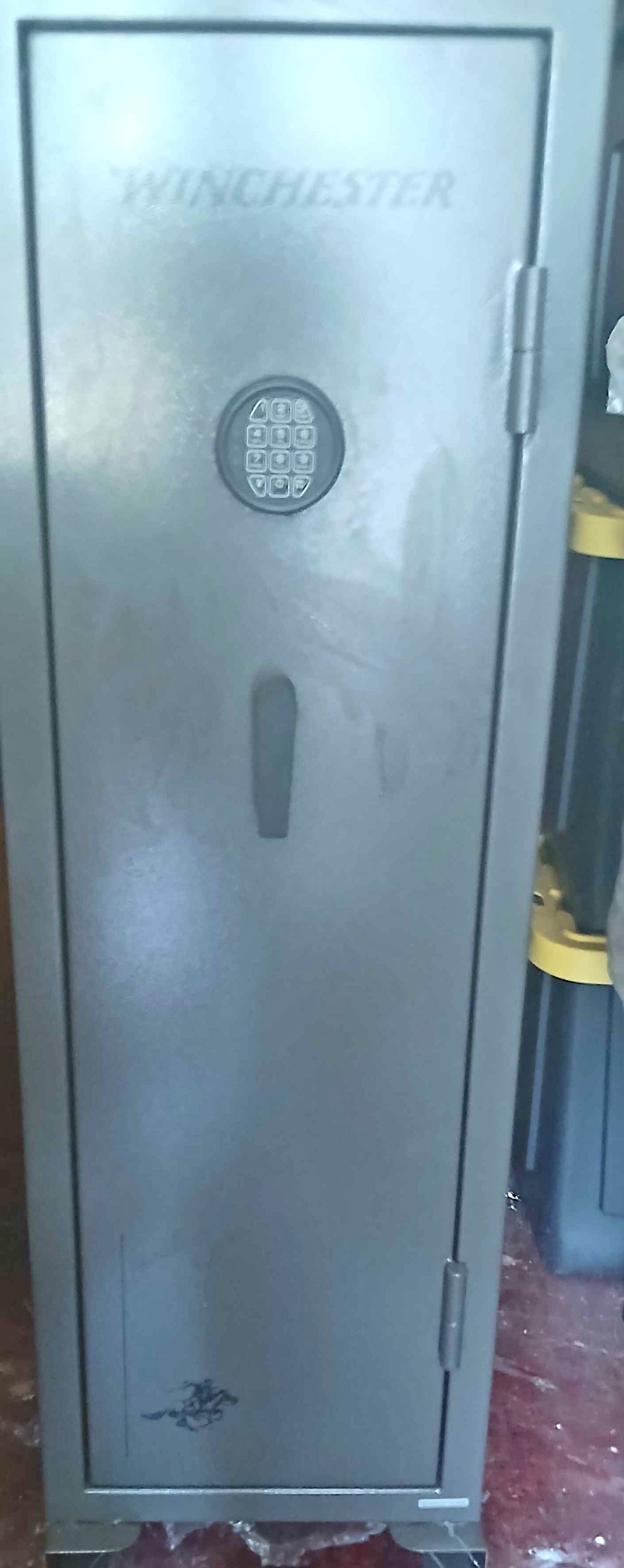 Winchester TS12-30 12 gun safe for sale, comes with two master keys ...