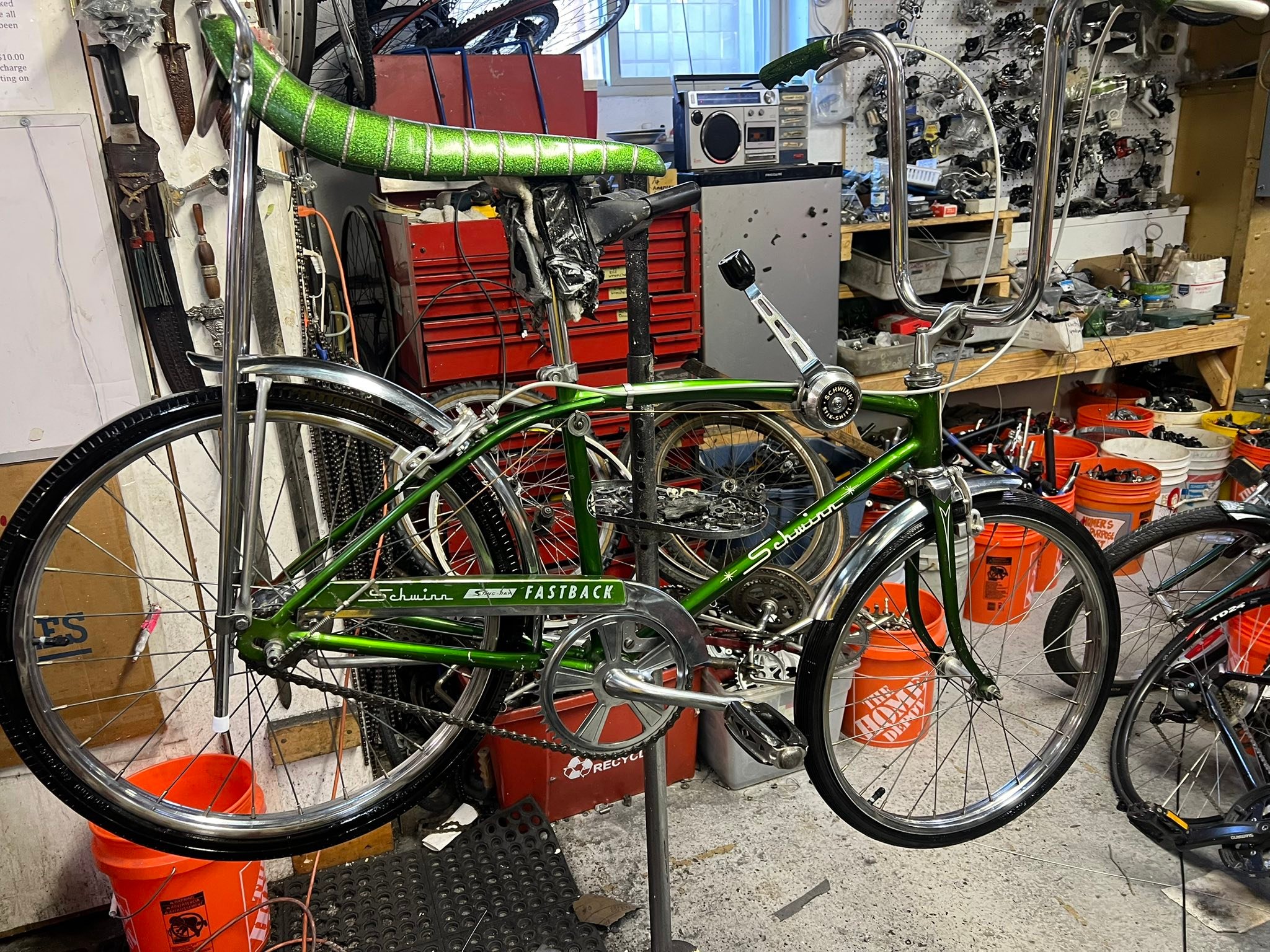 1973 Schwinn Sting-Ray Fastback on display at Bicycle Heaven museum
