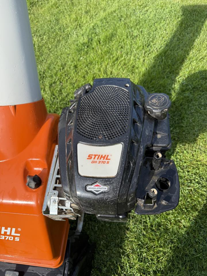 ATOMISEUR STIHL SR 5600 : LES CARACTÉRISTIQUES TECHNIQUES