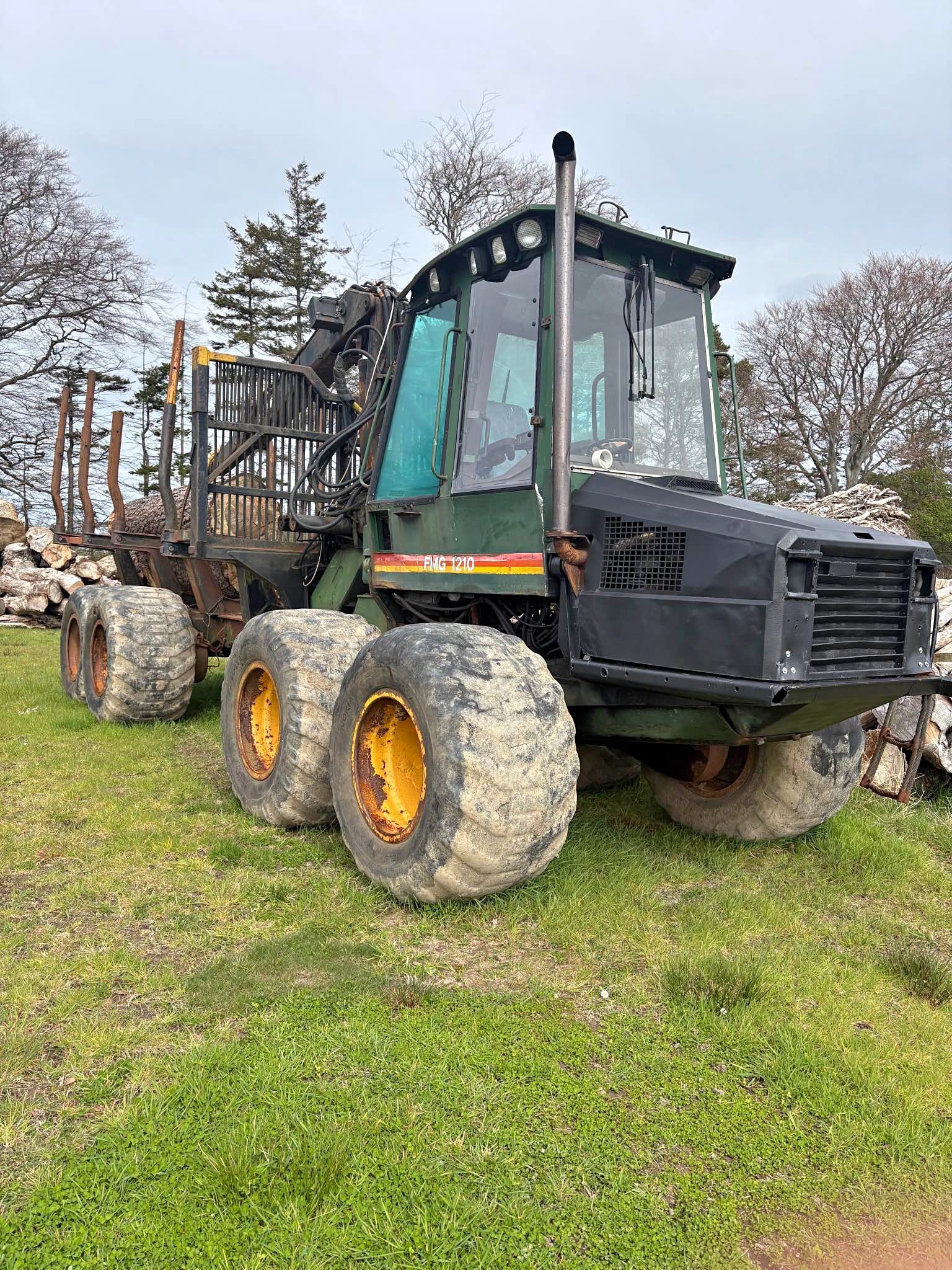FMG Timberjack 1210a (Forestry forwarder) - Lawn Mowers - Buckie ...