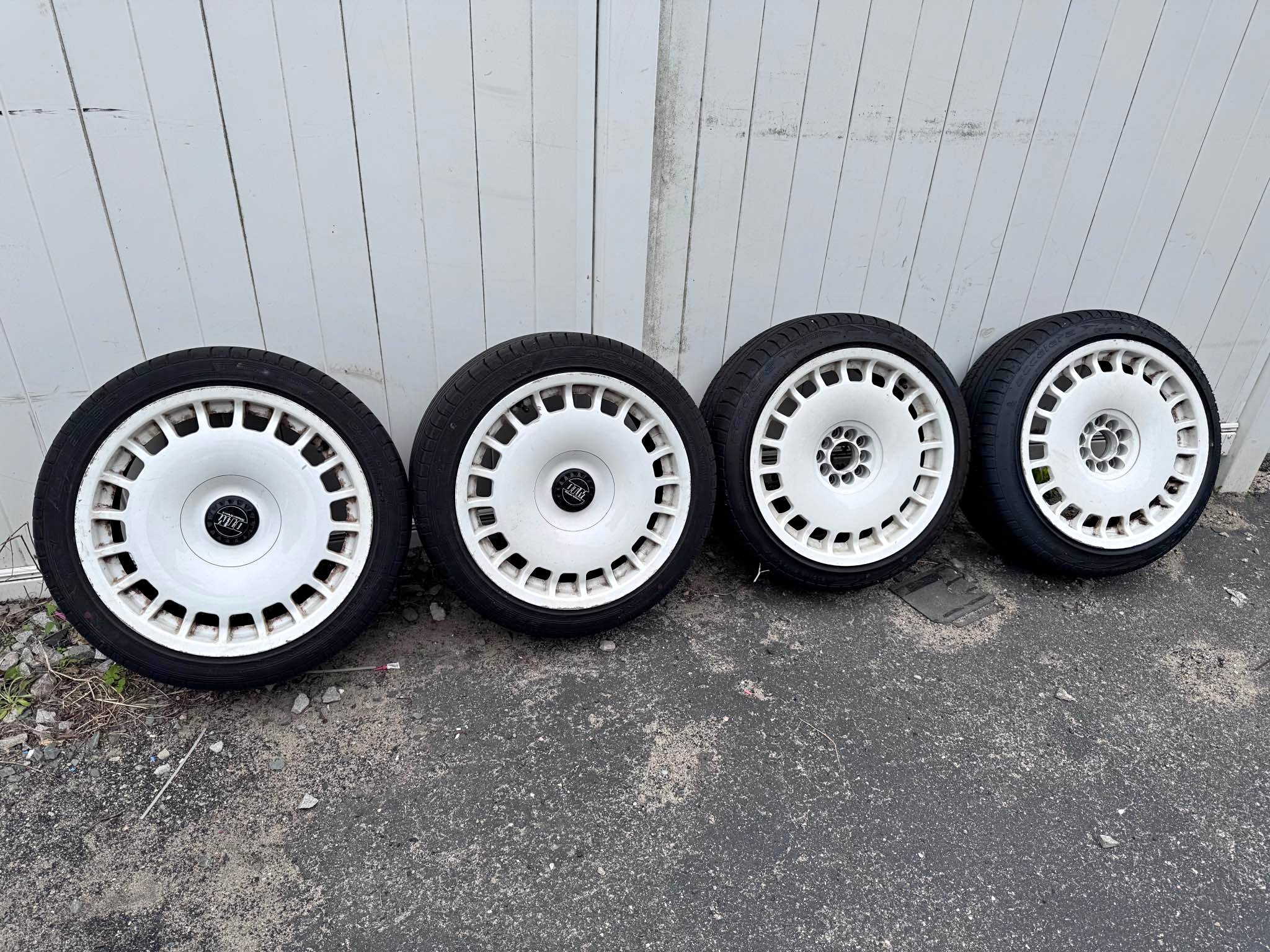 DTM Raderwerkz RW01 Wheels 17x8.5 35mm White - Car Wheels, Tires ...