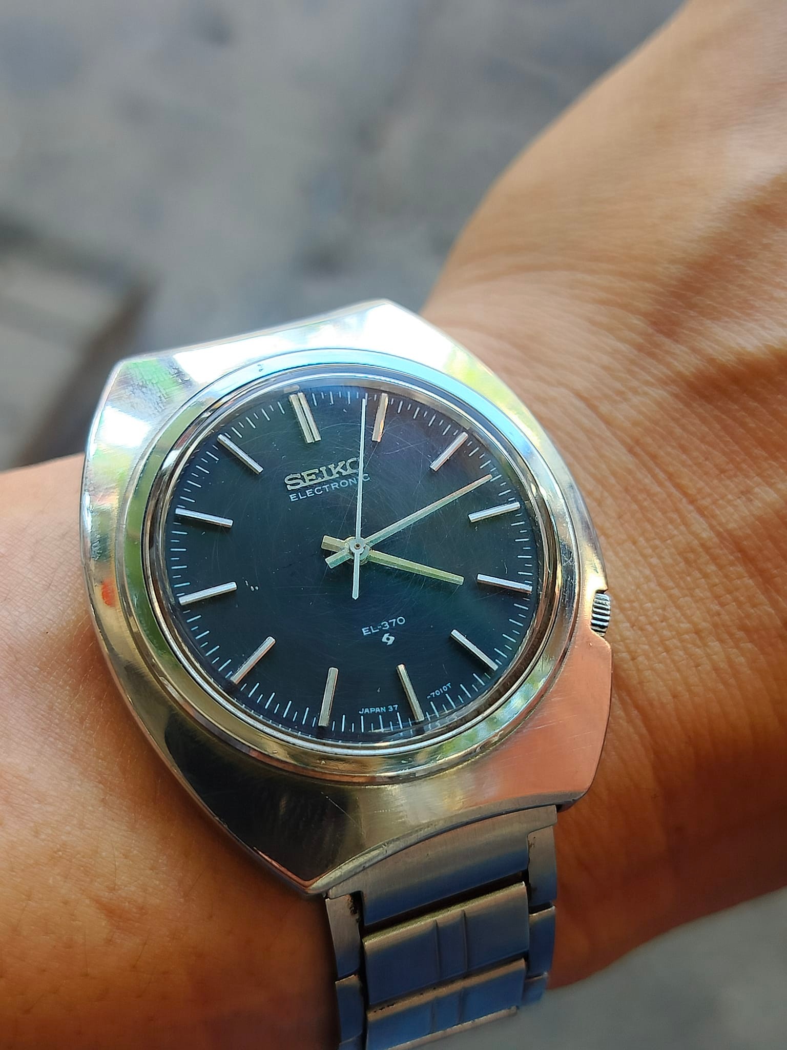 Seiko Electronic EL-370 3703-7000 Elnix Baton Index ?
