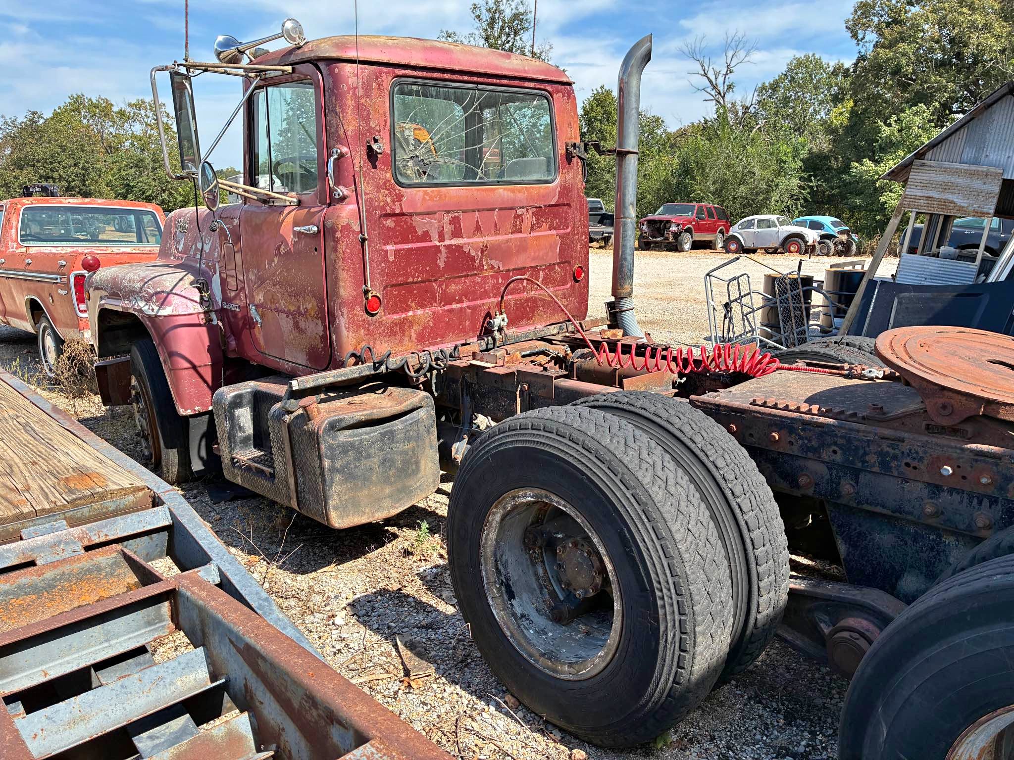 1968 Mack R-600 semi - Commercial Vehicles - Tontitown, Arkansas ...