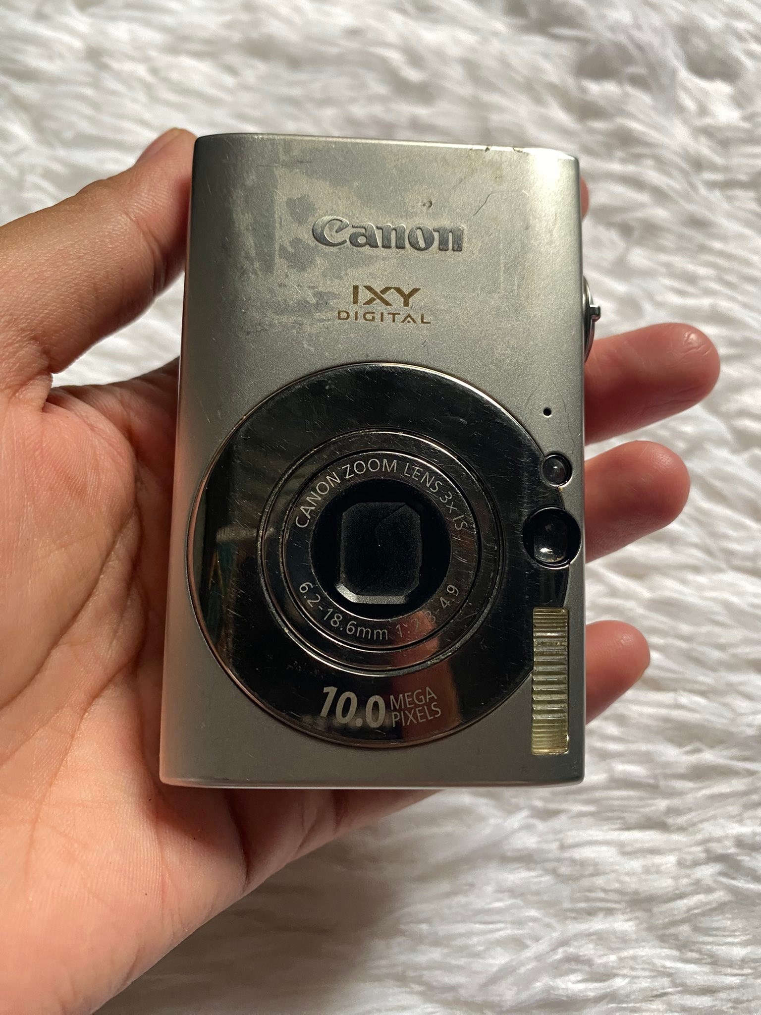 Canon Ixy Digital 25 IS