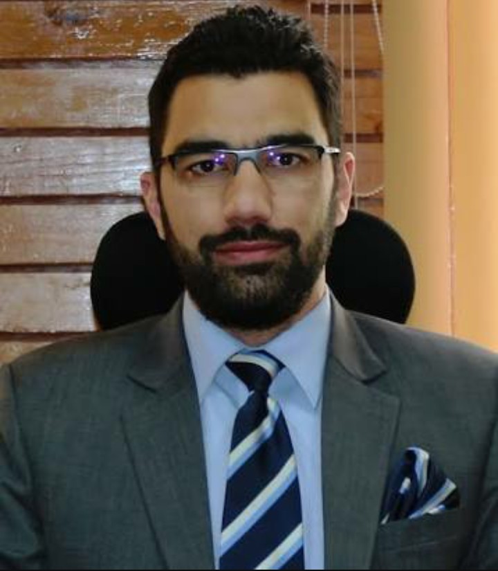 Dr. Syed Abid Rasheed Shah from... - Real Heroes Of Kashmir | Facebook