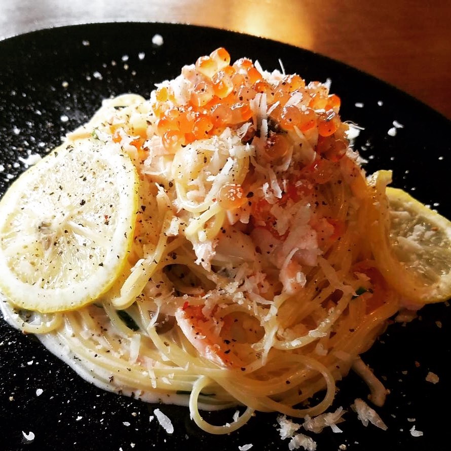 Jeana 夏の1番人気 サーモンのレモンクリームパスタ 神戸 神戸元町 神戸カフェ 神戸カフェ巡り 神戸カフェランチ 神戸パスタ 神戸ランチ カフェ カフェ巡り カフェ時間 カフェタイム パスタ Pasta Jeana 姉妹店 Pagot 姉妹店 Copoli Facebook