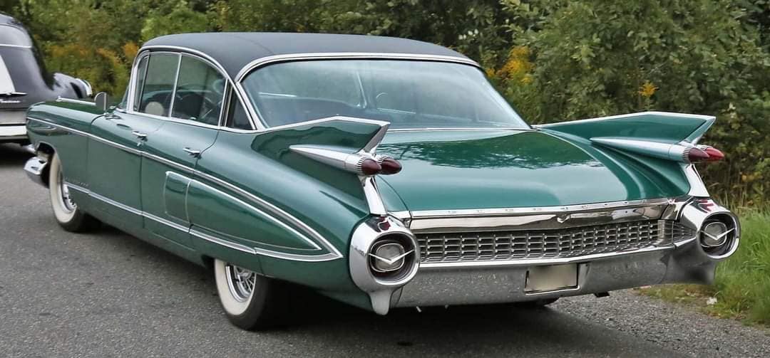 Cadillac Fleetwood Sixty Special Sedan '59 by Spark 1/43