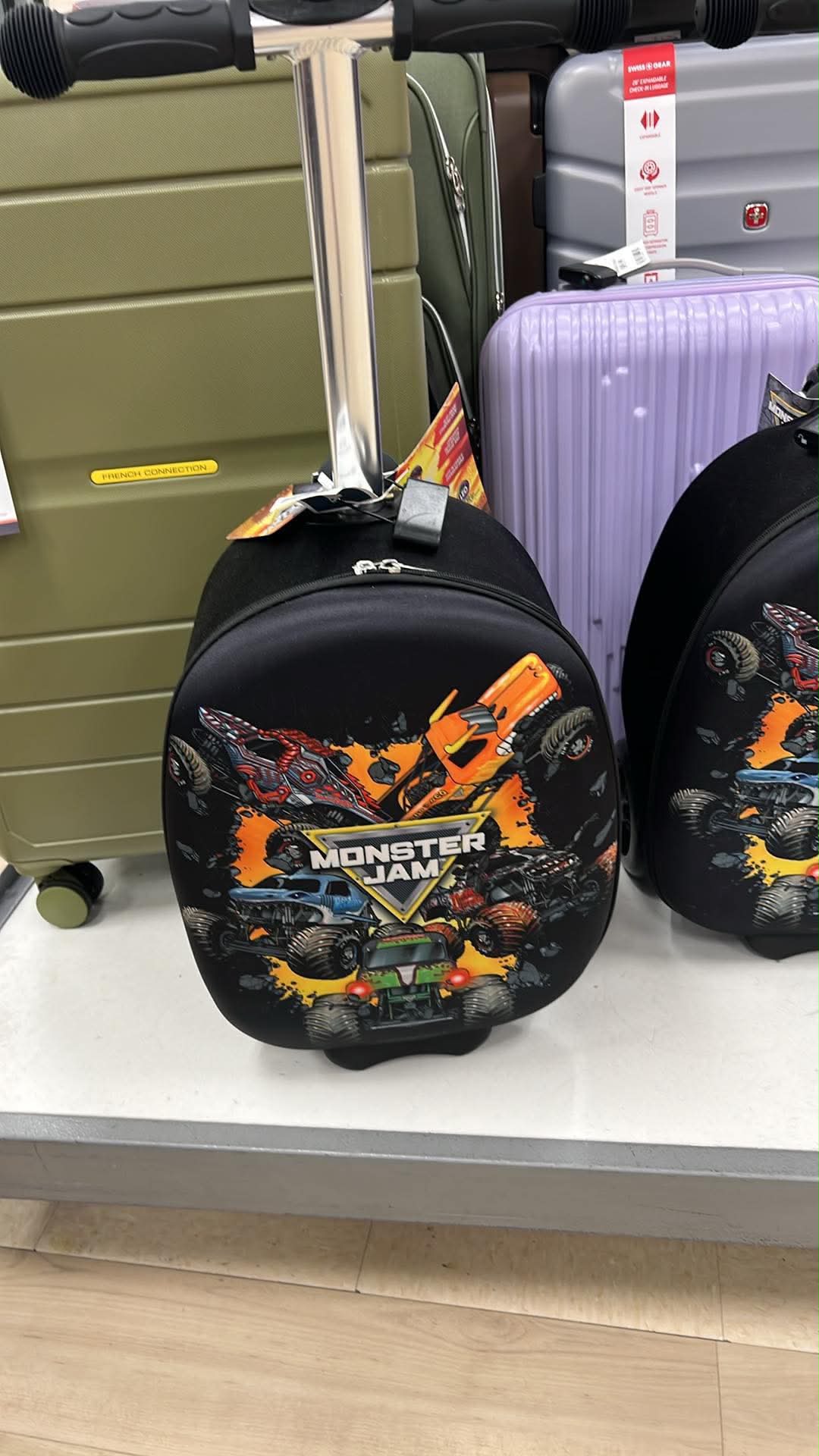 【良好】V系オムニバス marder suitcase2000〜2004 Marshall's in massaponax Virginia has two more suitcases
