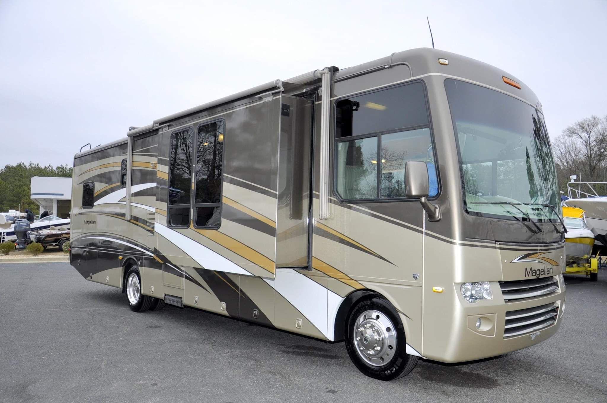 2008 Thor Motor Coach magellan - RVs & Campers - Ellington, Connecticut ...