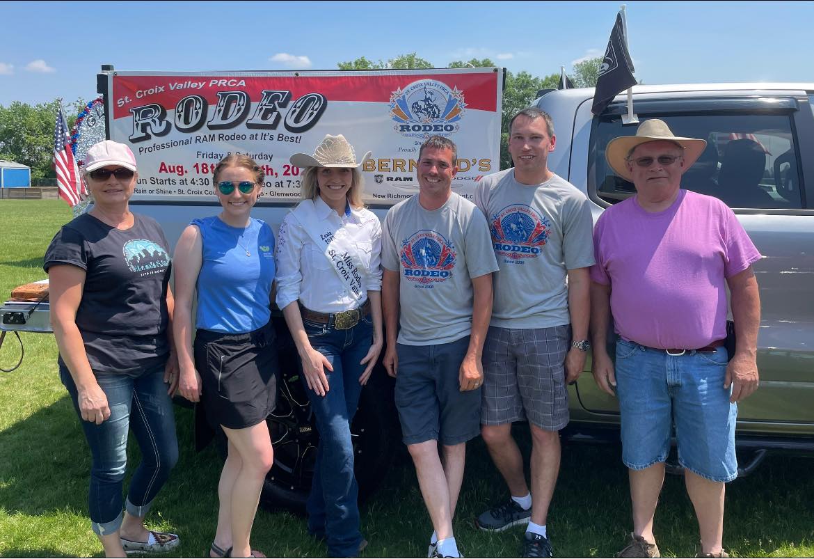 HOT, but fun day out... - St. Croix Valley PRCA Rodeo Royalty
