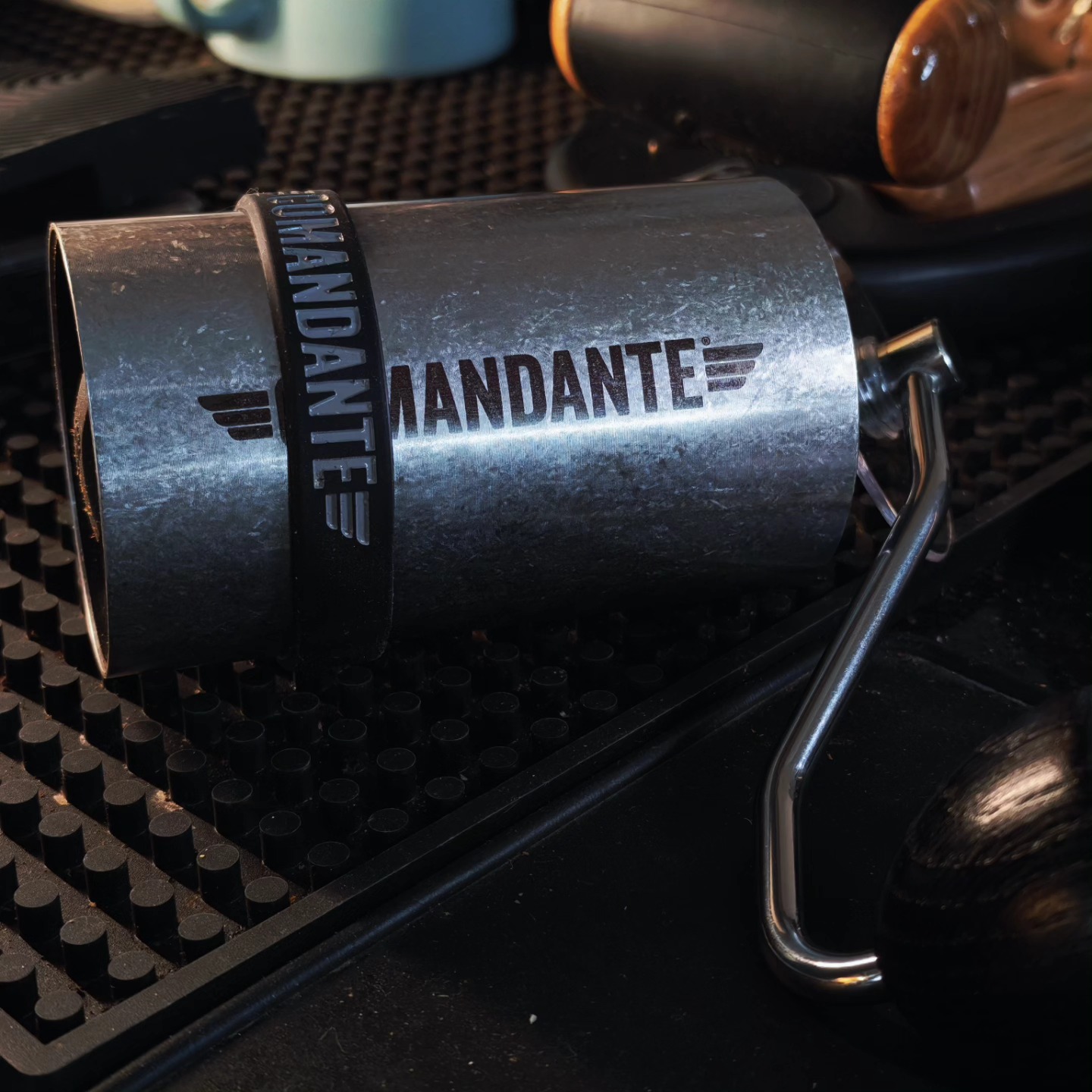 New but old. The standard burr inside a new beautiful and solid 