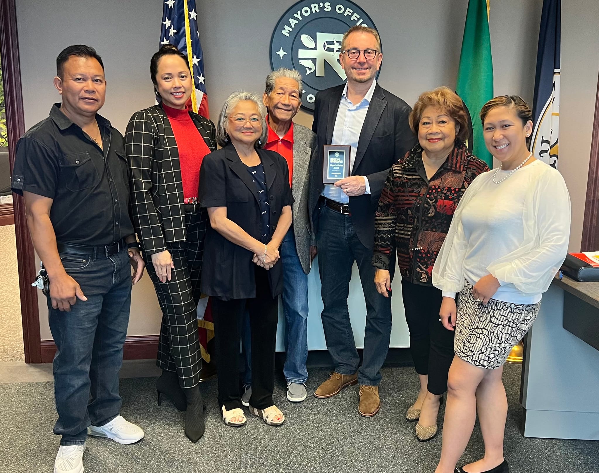 Awarding Day of MAYOR'S CHOICE AWARD during the Renton River Days 2023 ...