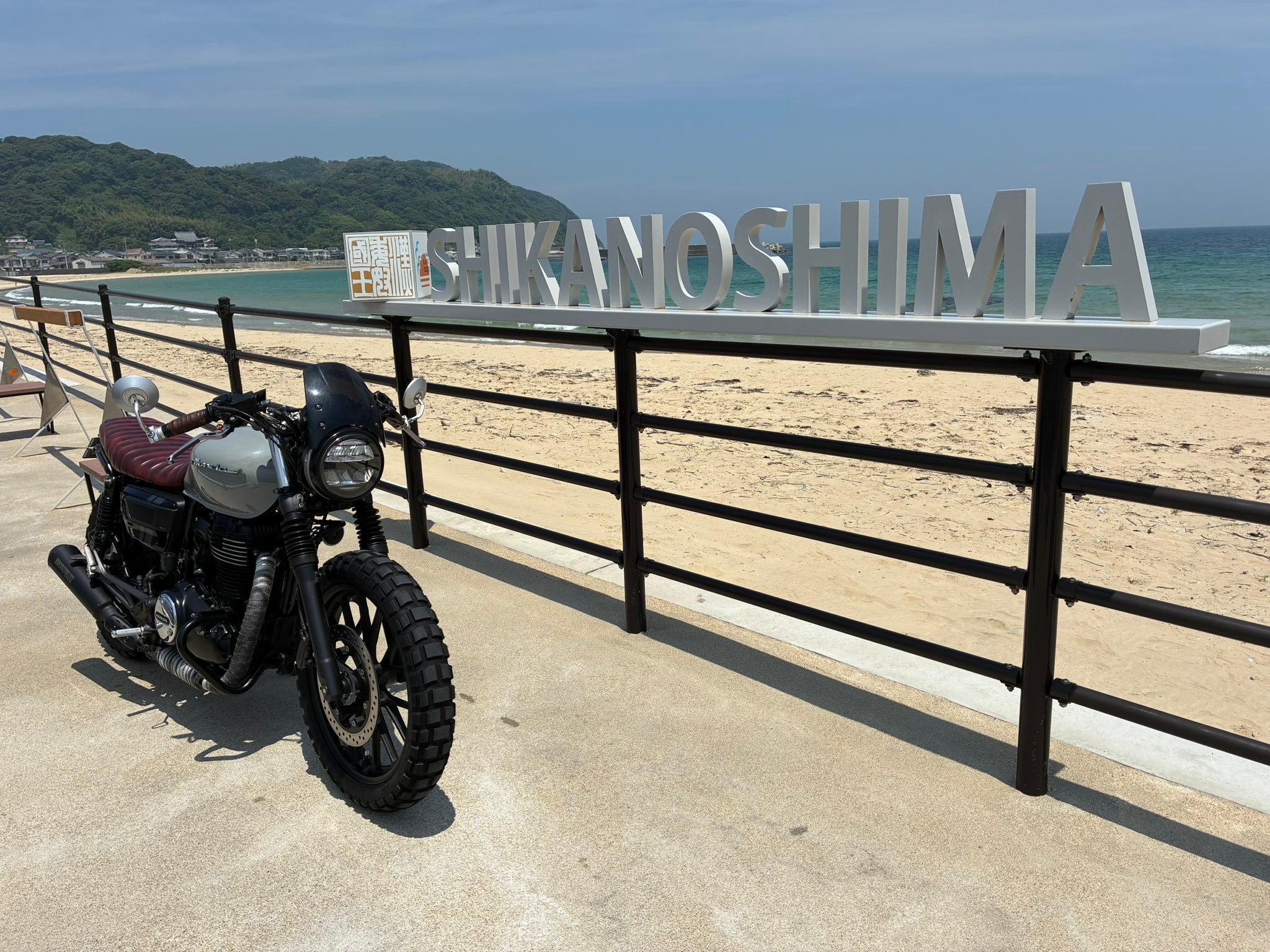 スズカベースさんのGB350/350S用メッキフロントフェンダーの取り扱いを 