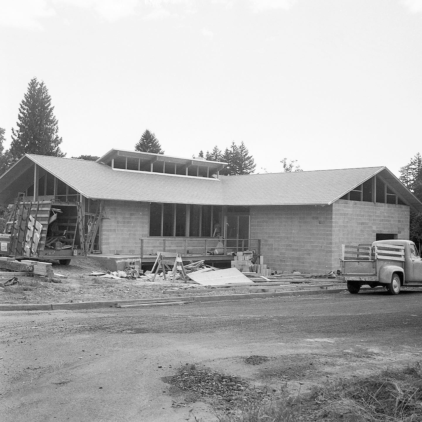 Vintage News-Register - July 25, 1962 NEARING COMPLETION - Final ...