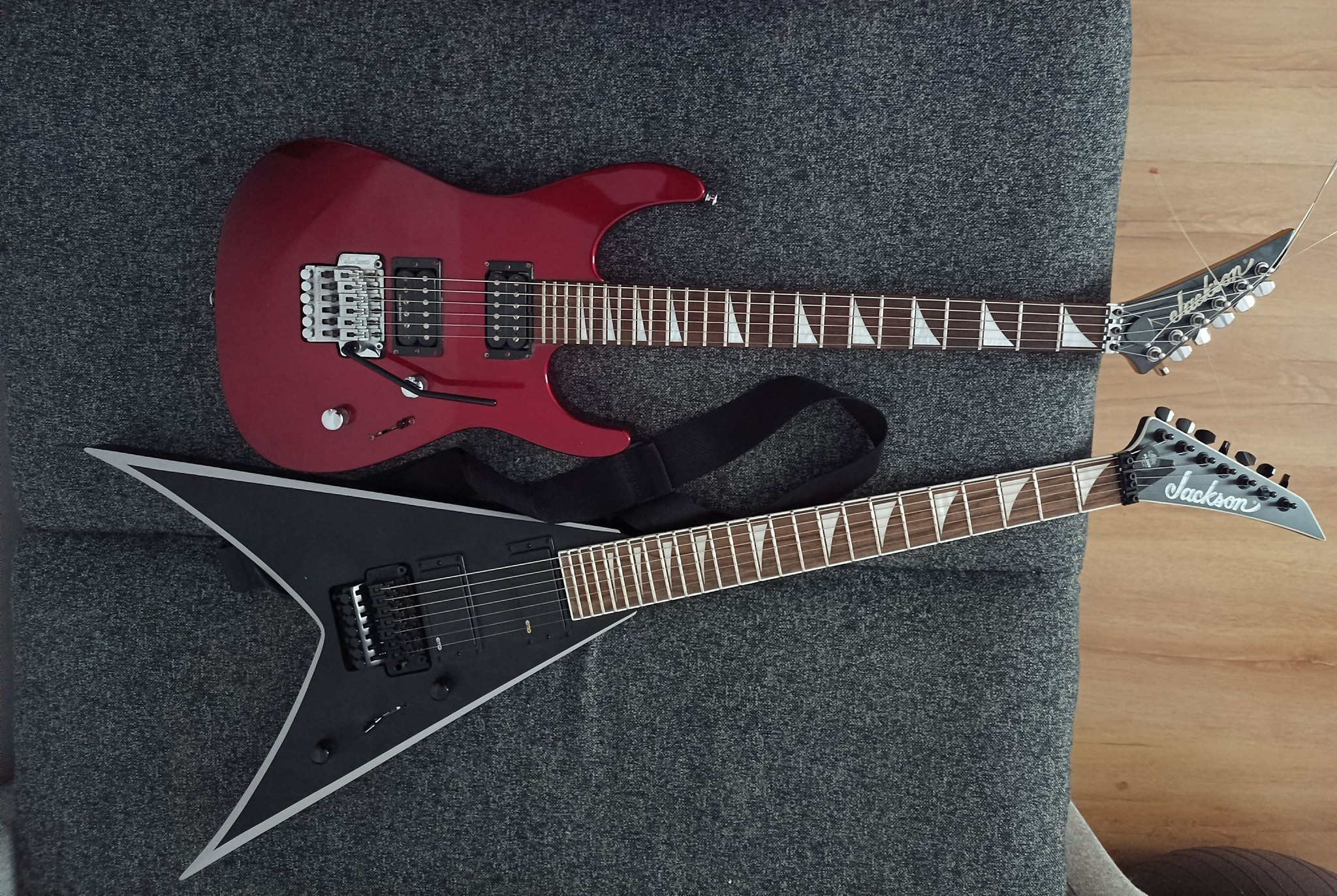 Why does my Jackson EMG 81 sound weak?